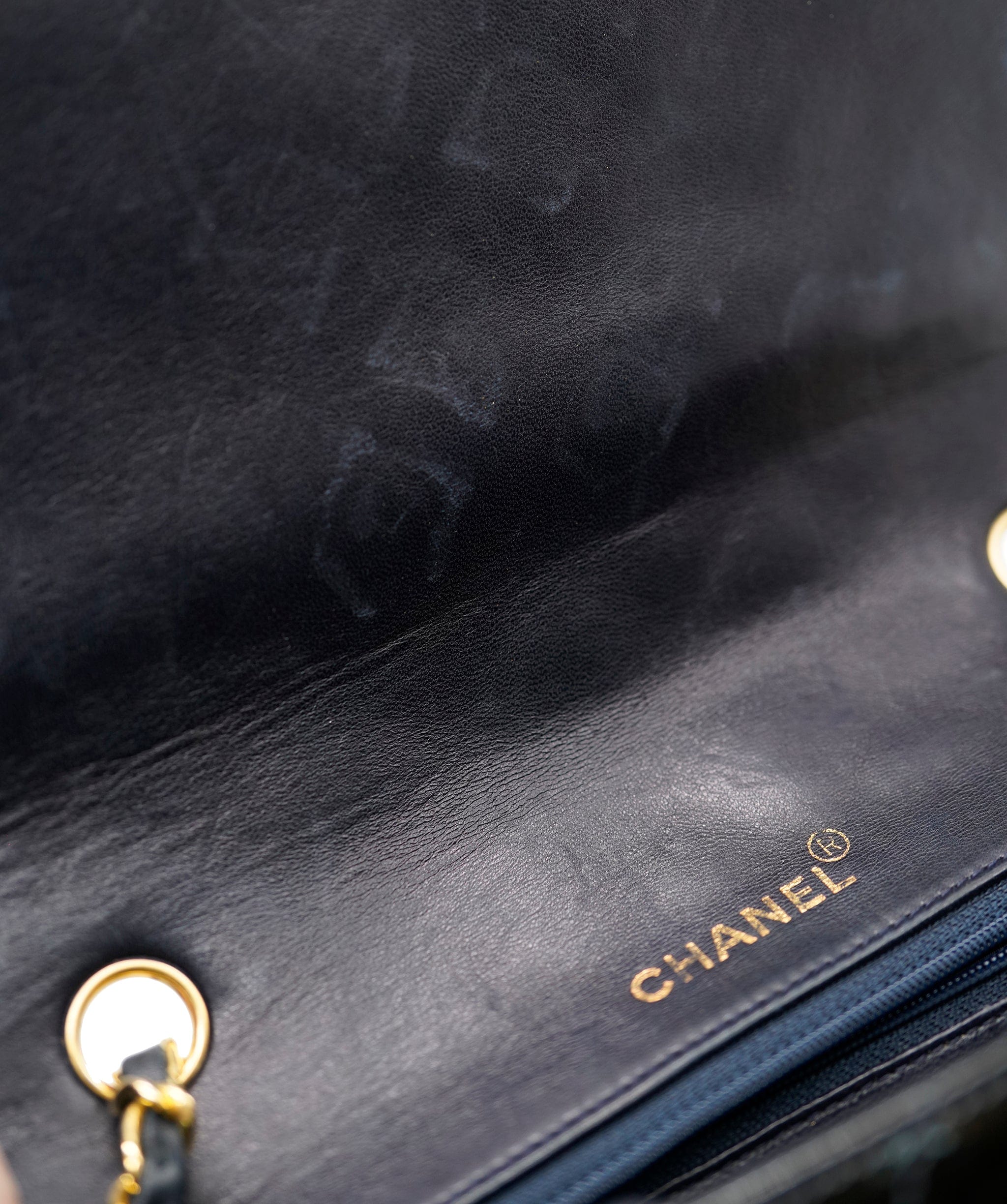Chanel Chanel Diana Flap - AJC0300