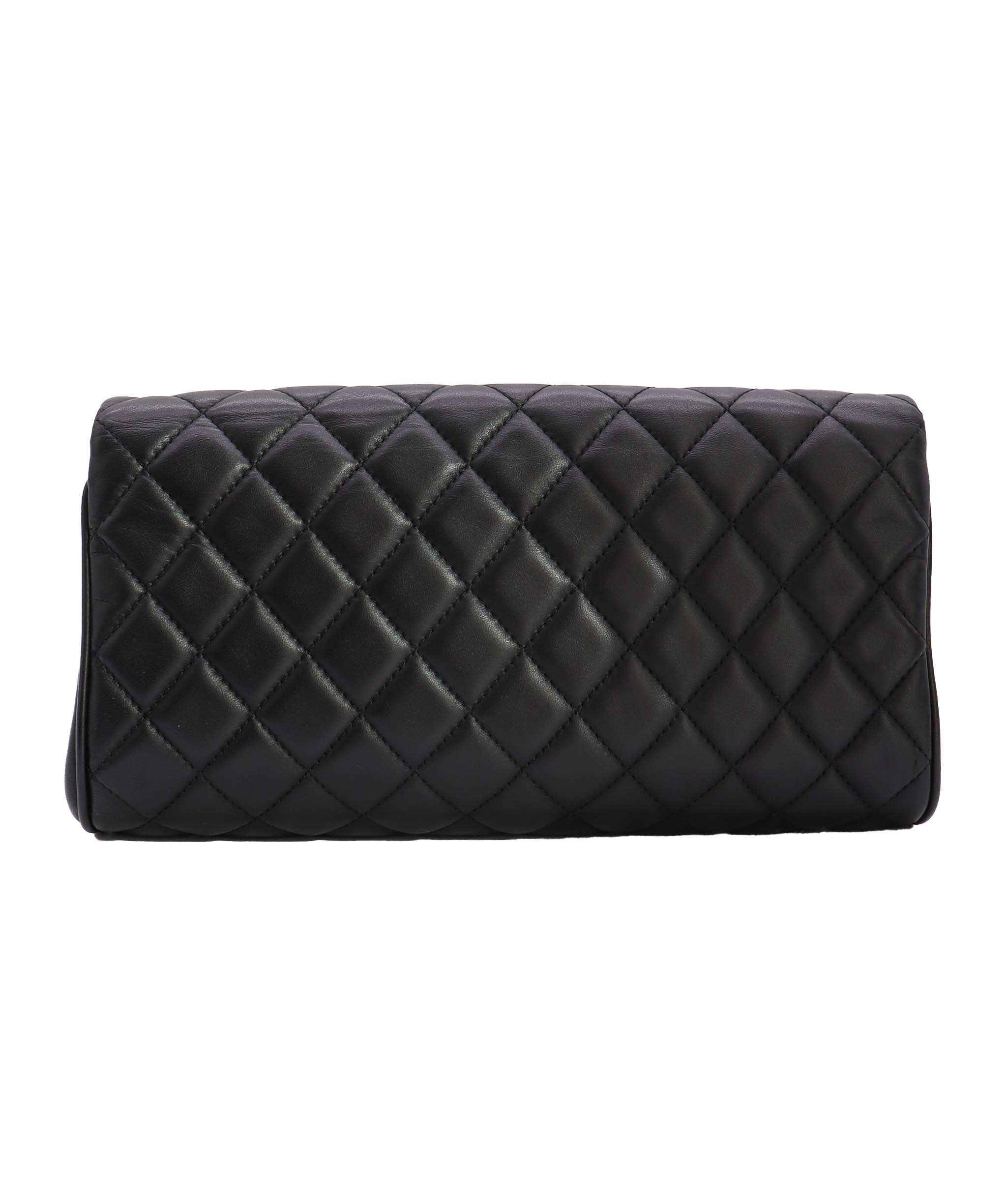 Chanel Chanel Fold Up Again Clutch DXBK0035