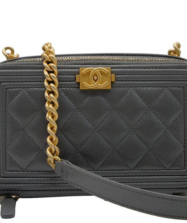 Preloved Chanel V Stitch Hand Chain Shoulder Bag G2GJDM7