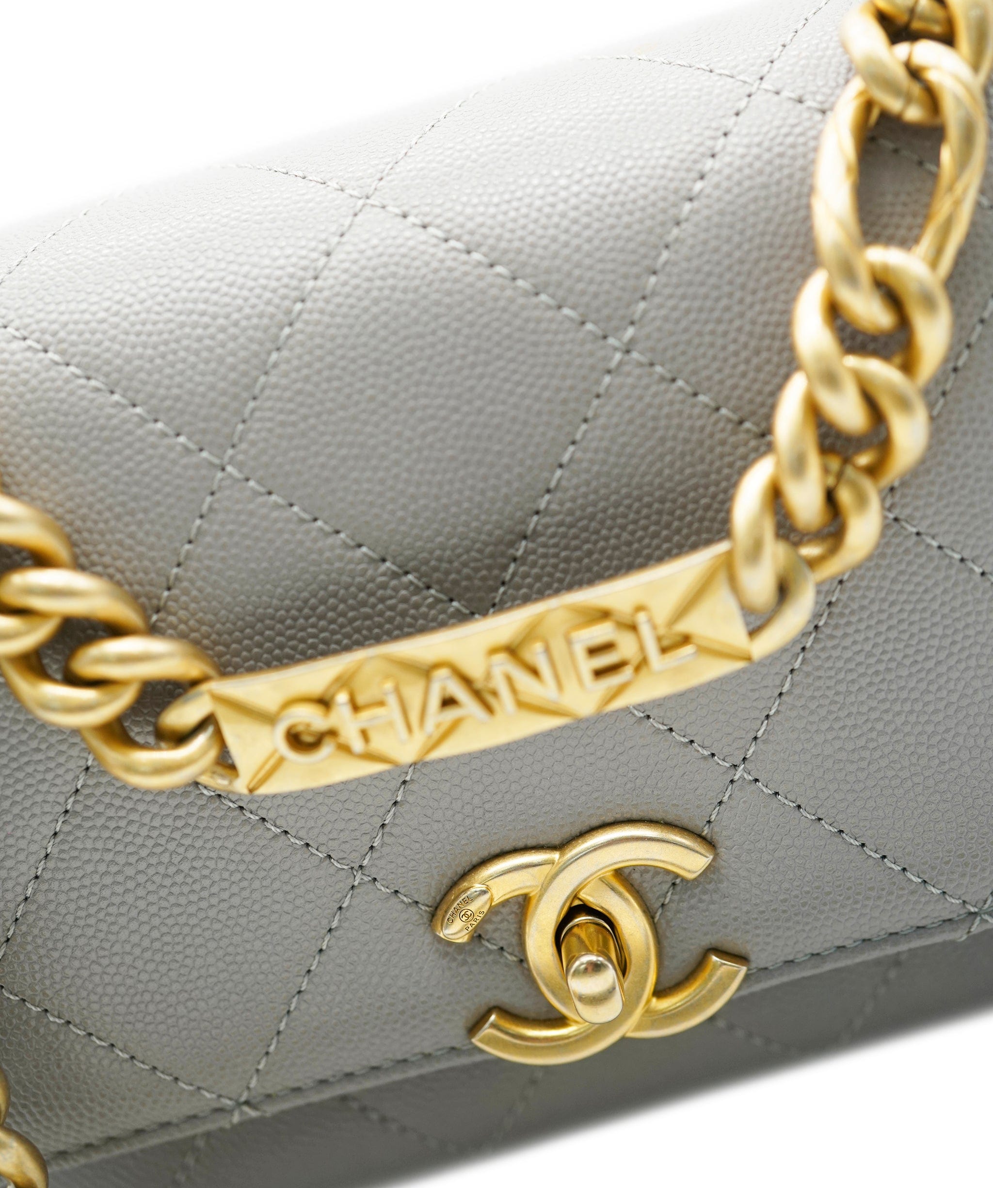 Chanel Chanel Grey Top Handle Crossbody  ALC1418