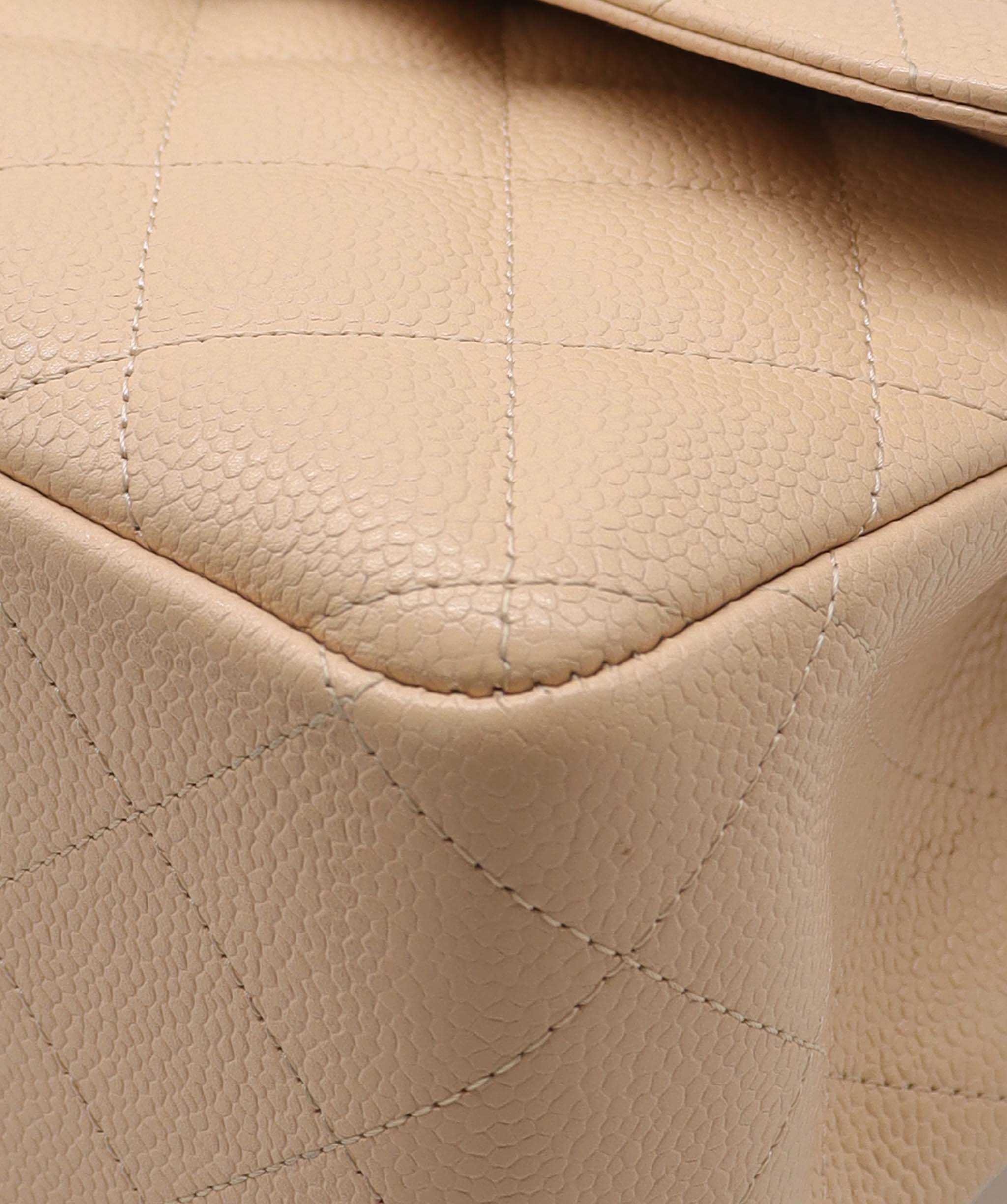 Chanel Chanel Jumbo Classic Flap Bag  DBXS1264