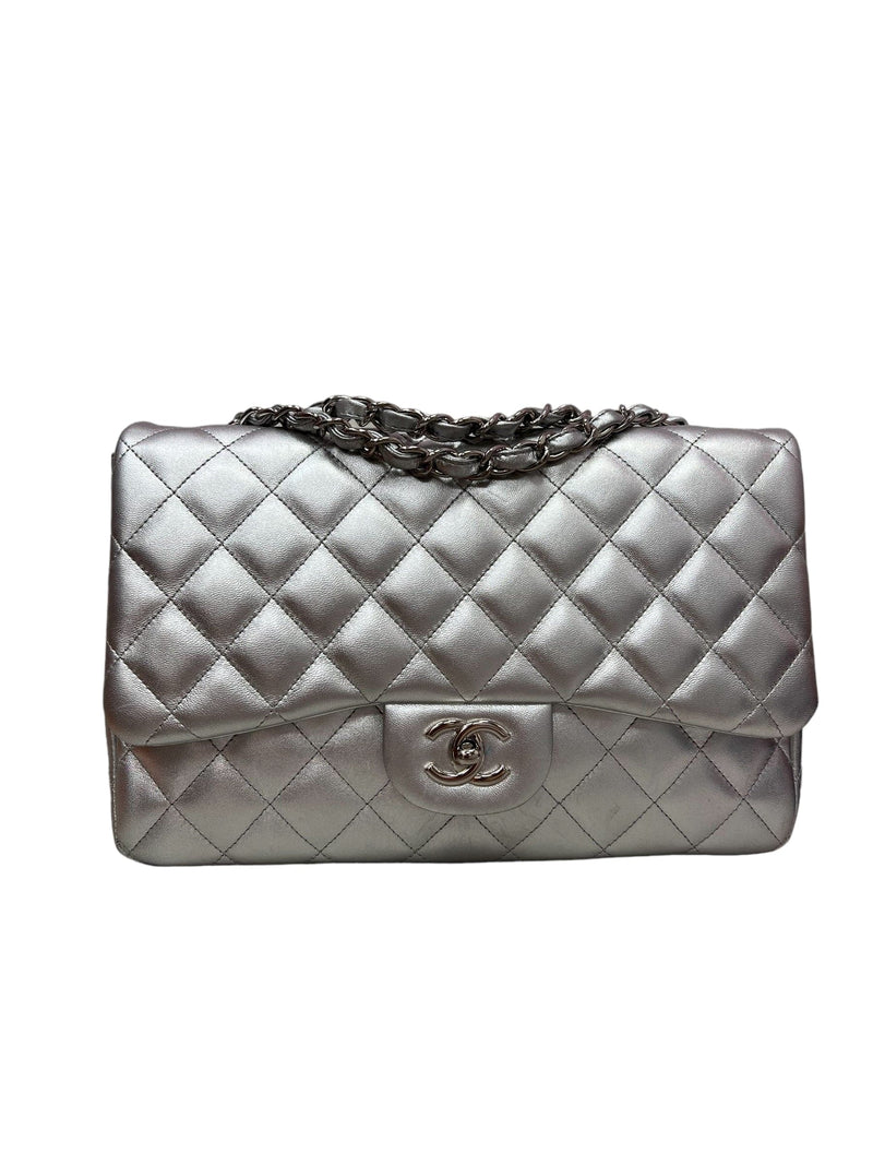 Chanel Jumbo Single Flap Metallic Silver SYCY124 – LuxuryPromise