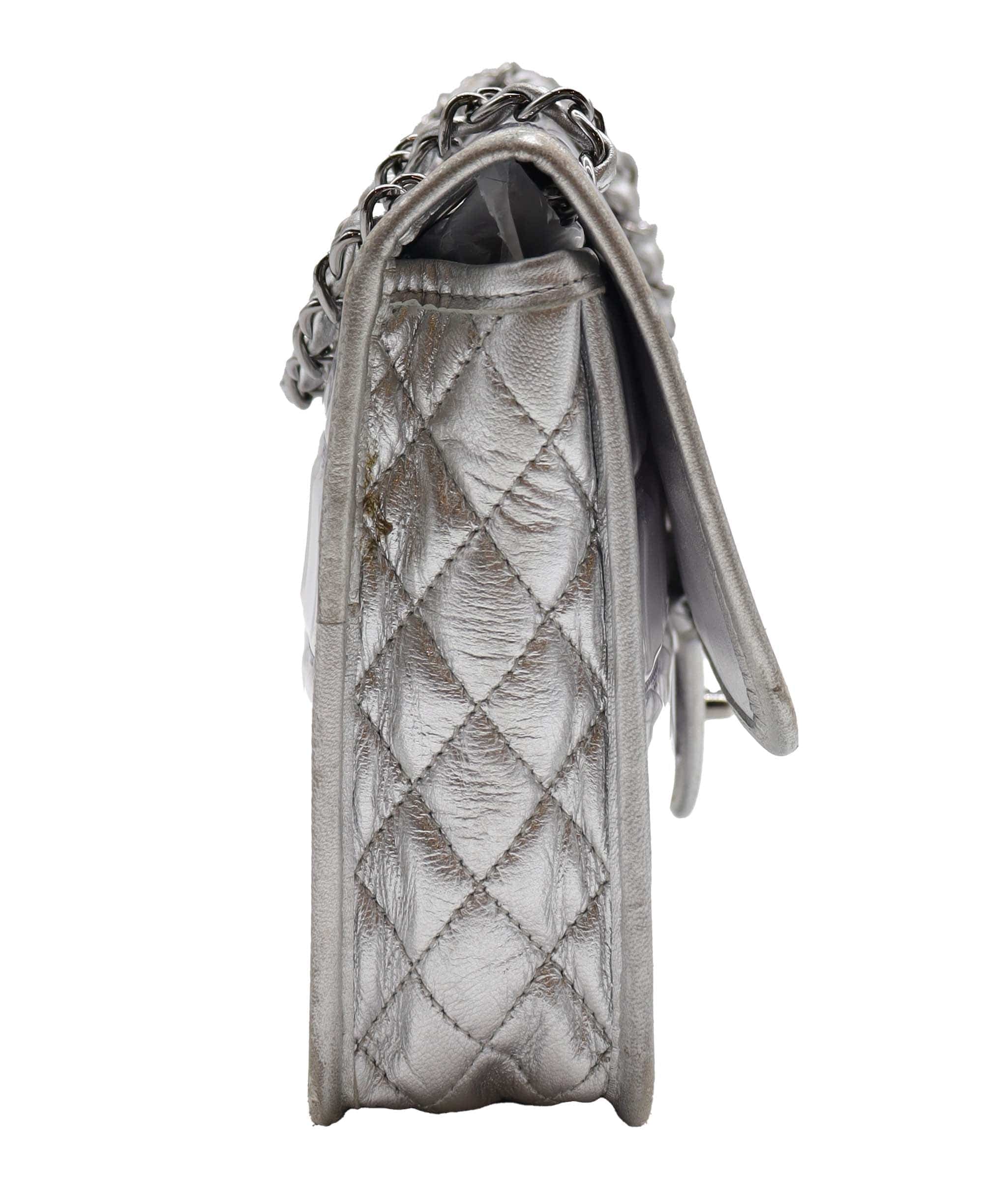 Chanel Chanel Limited Edition Ice Cube Bag AGC3023