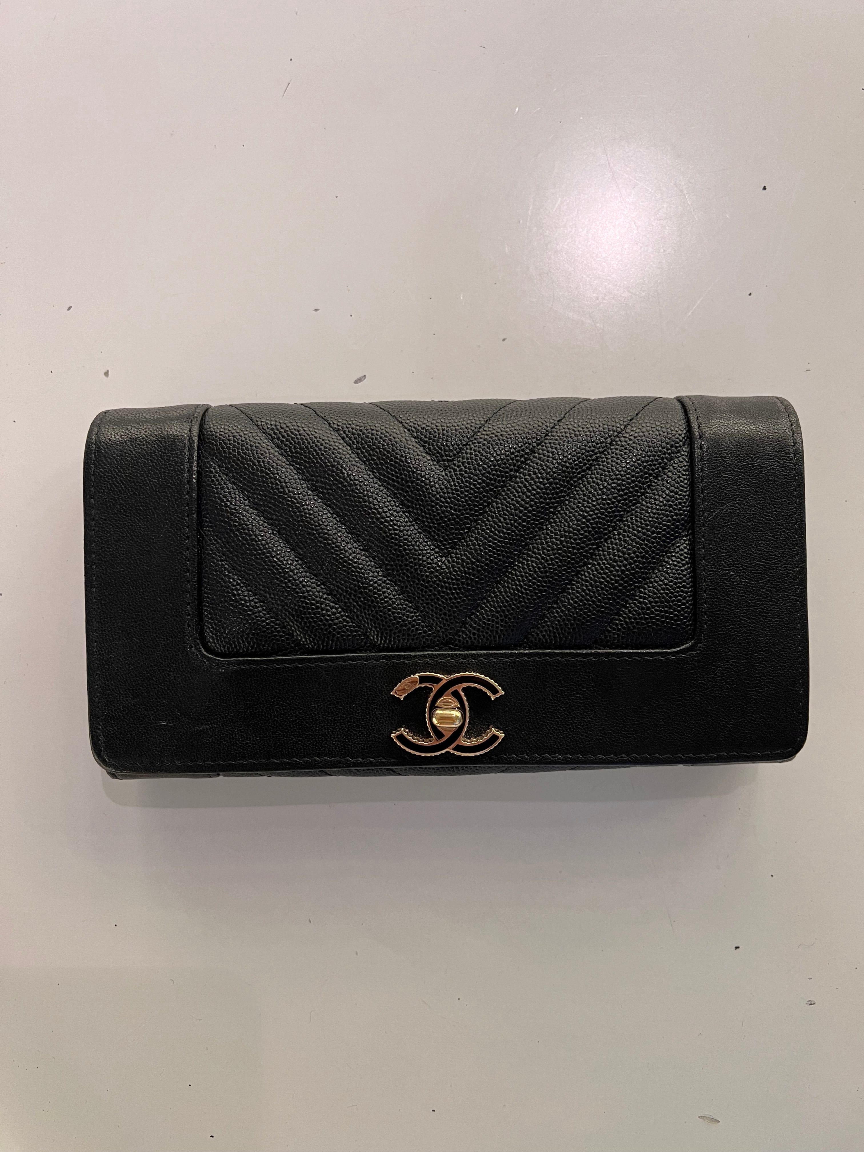 Chanel Chanel Mademoiselle Wallet Black in Caviar Leather SYCC115