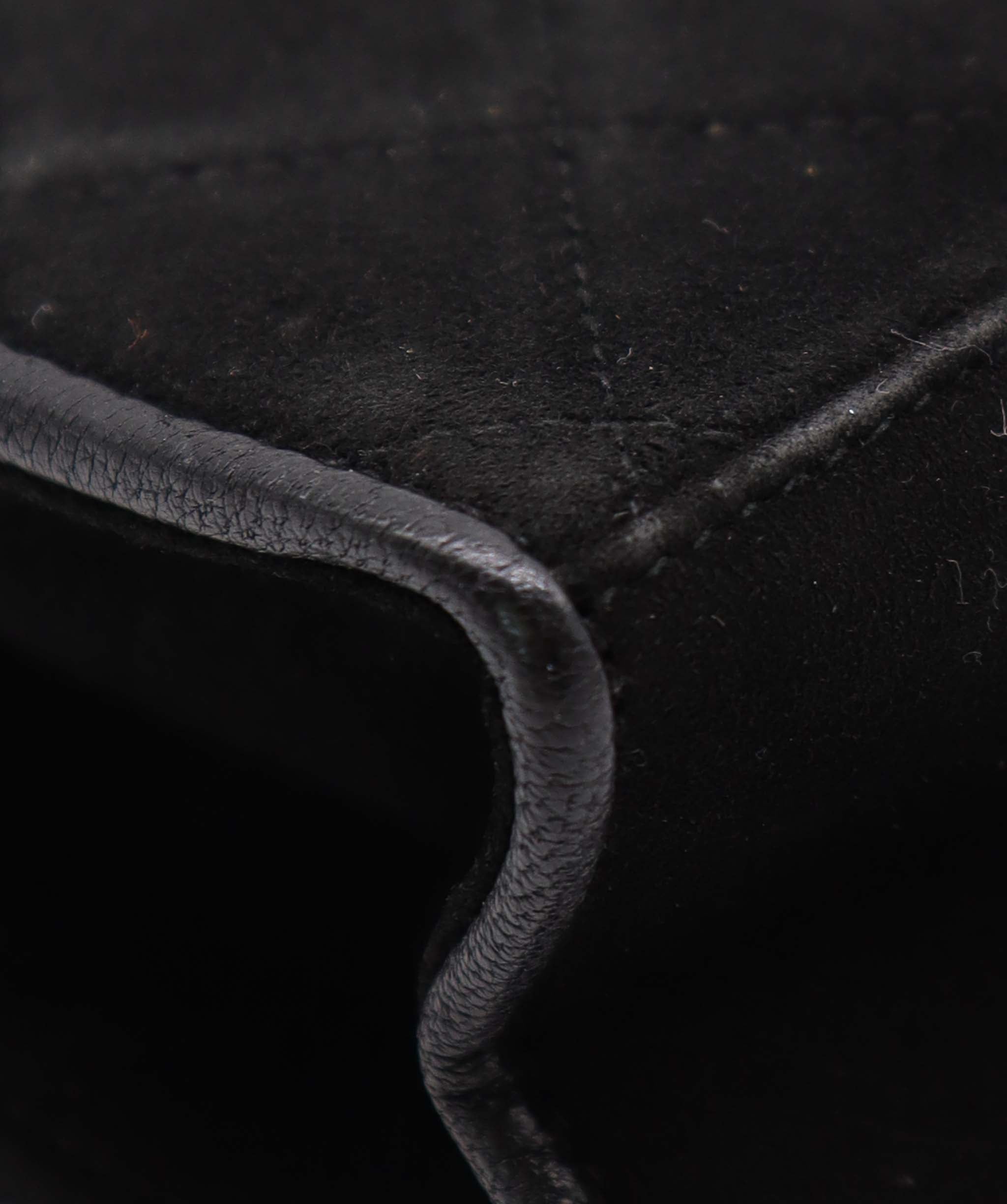 Chanel CHANEL MATELASSECHAIN SHOULDER BAG SUEDE DXBS4123