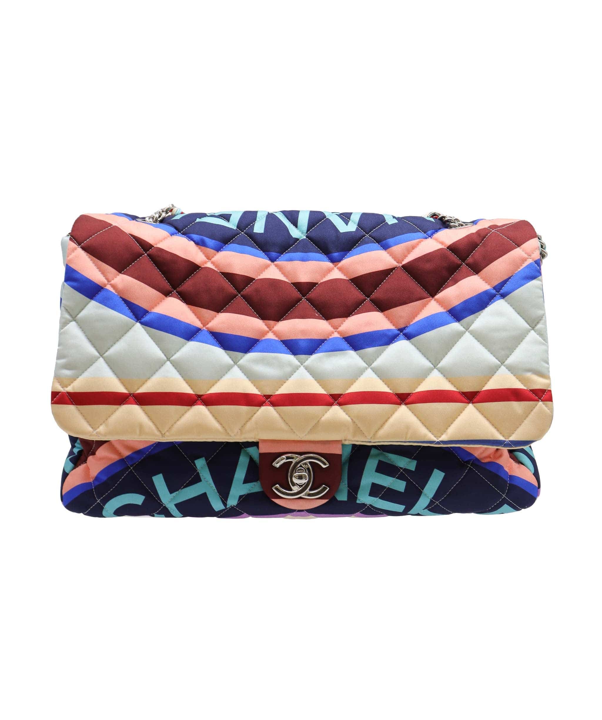 Chanel Chanel maxi rainbow flap bag DXBS1527