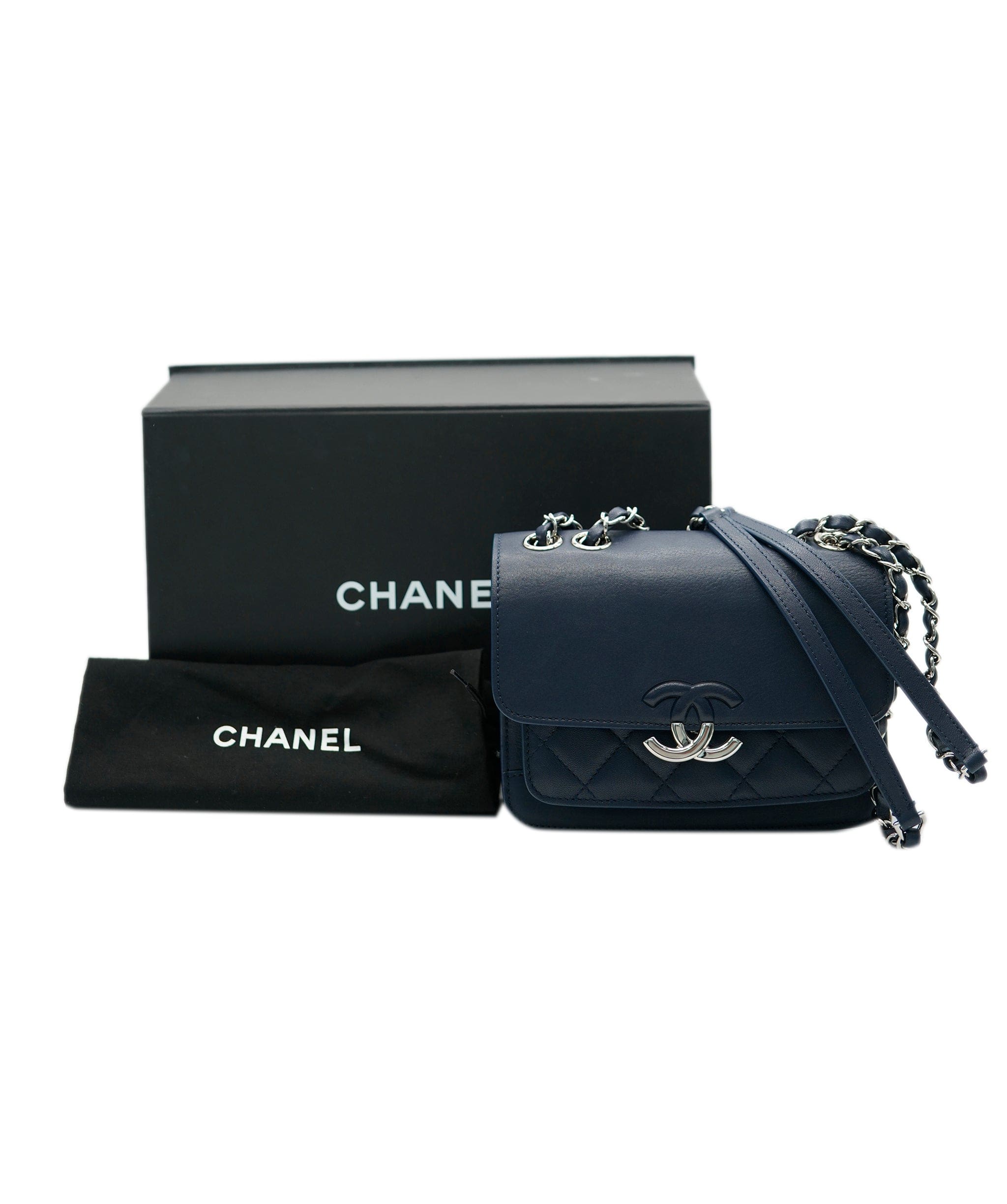 Chanel Chanel Navy Calf Skin CC Quilted Crossbody Bag  AGC1661