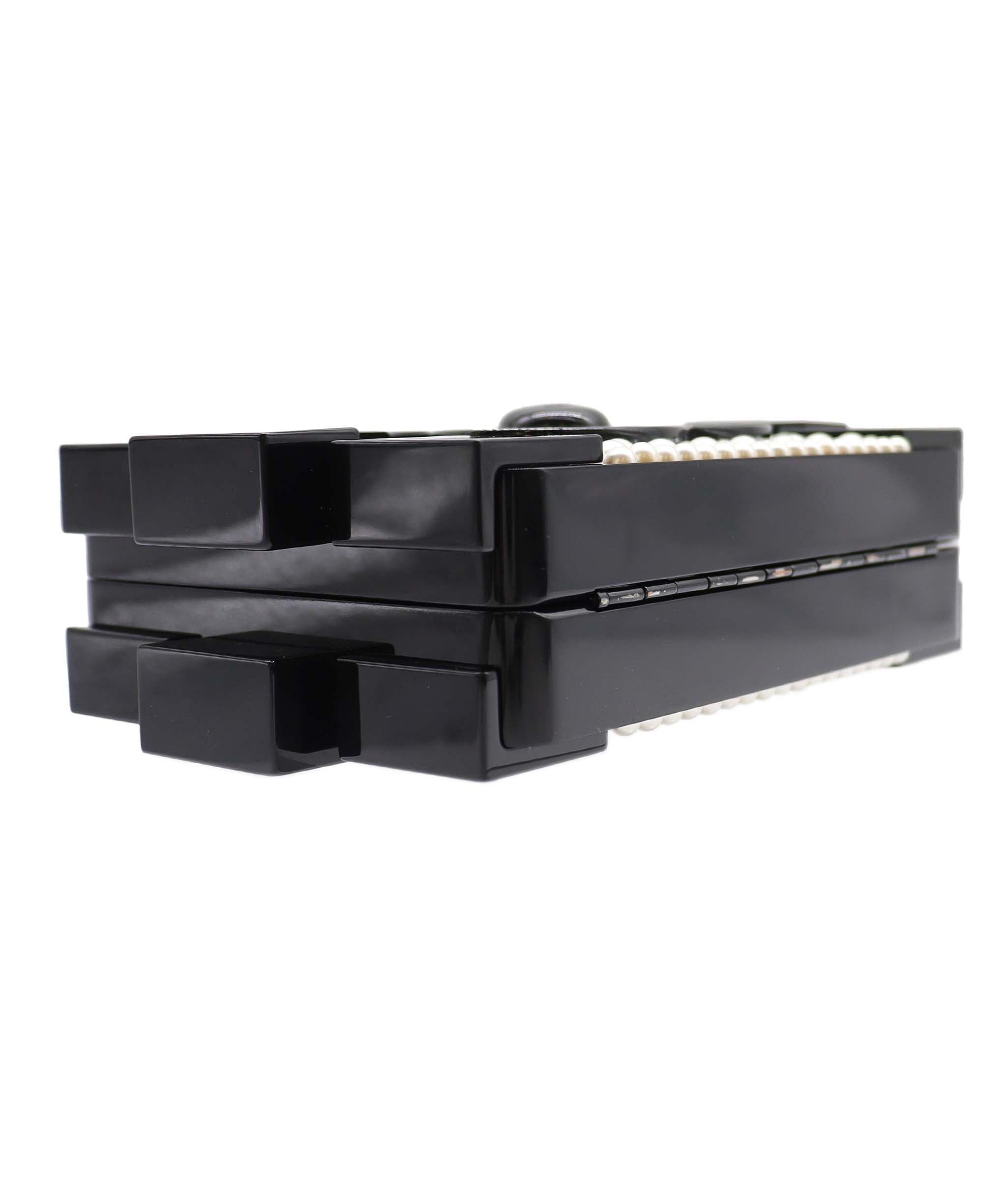 Chanel Pearl Lego Clutch DXBS3163 – Luxury Promise