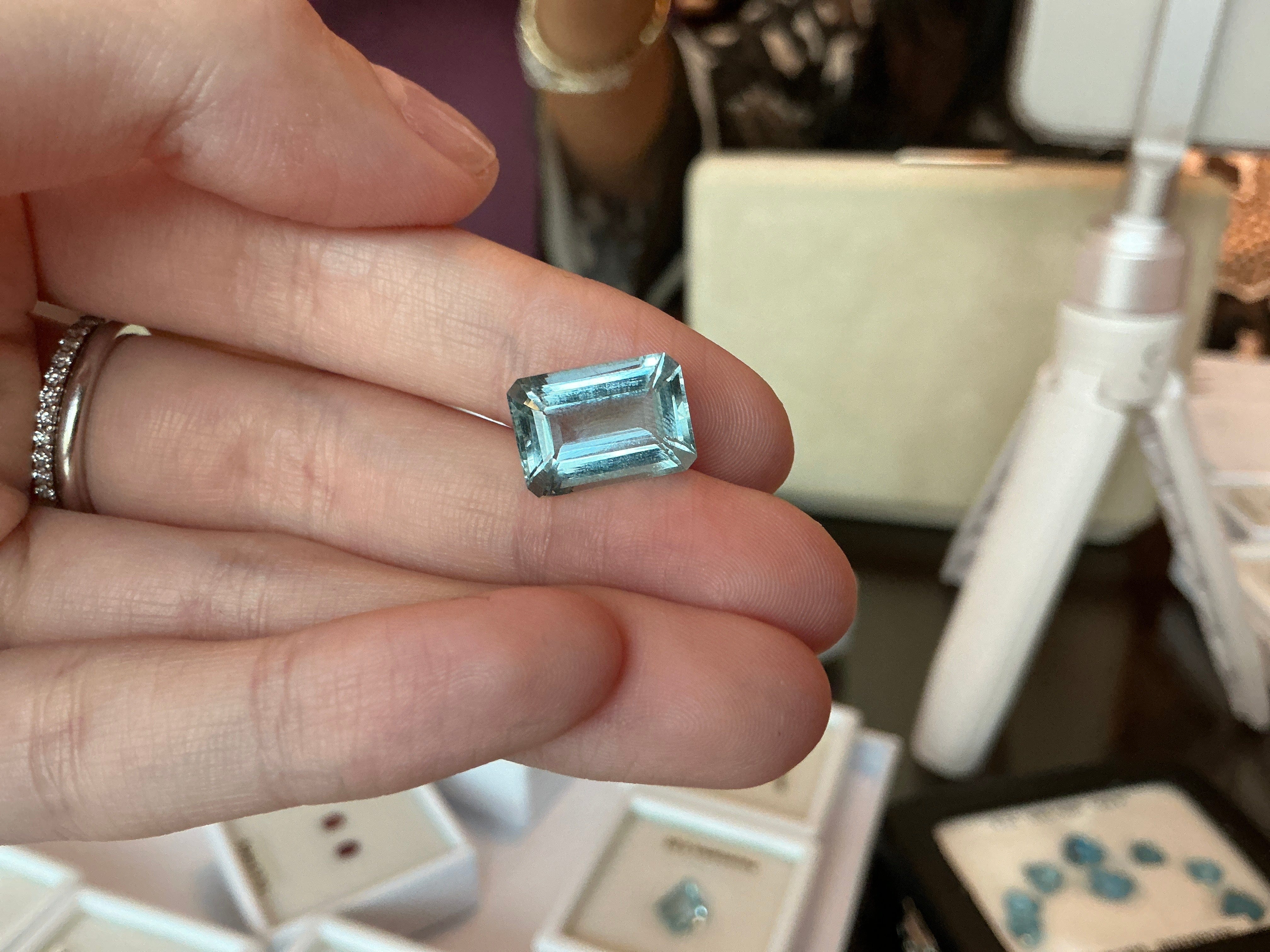 Chanel Chanel Pink Re-issue Wallet on Chain BNIB ALC2215