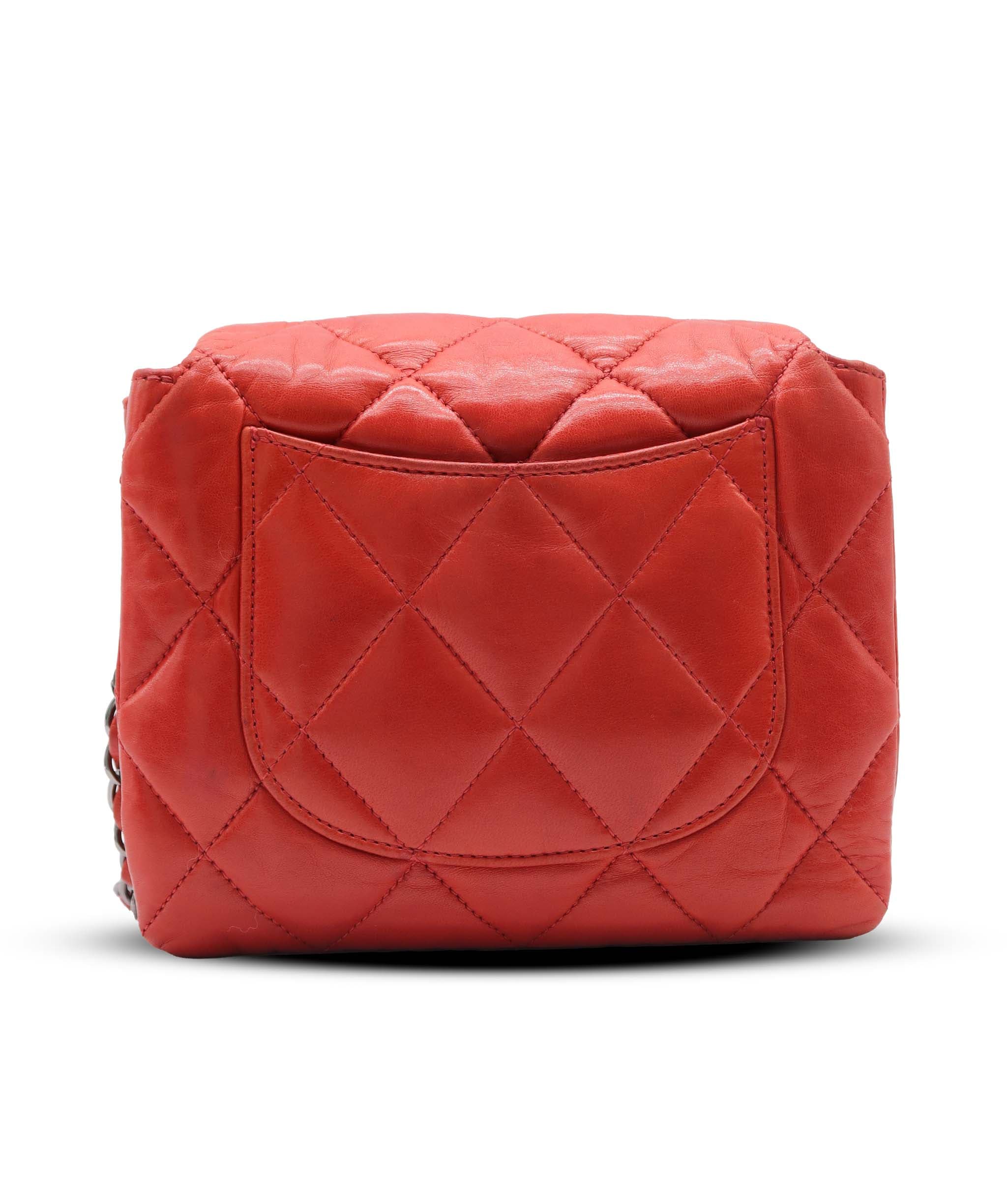 Chanel CHANEL  QUILTED LAMBSKIN FLAP RED  ASC7286