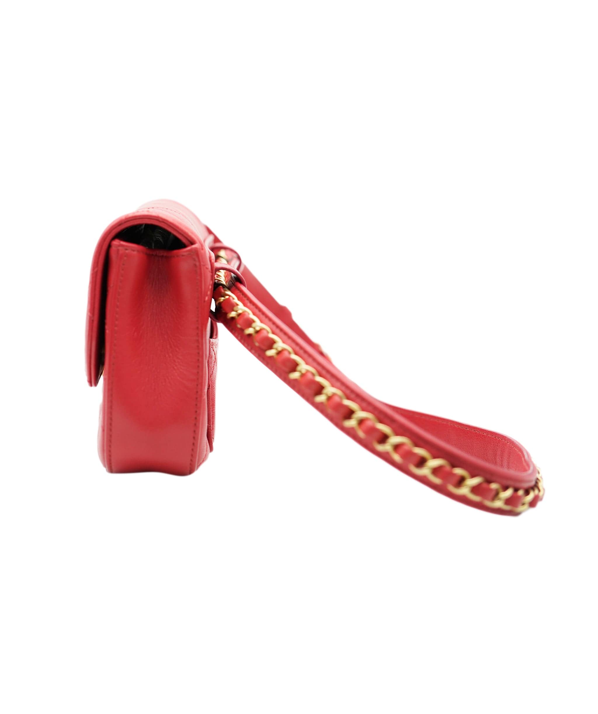 Chanel Chanel Quilted Lambskin Red Infinity Waist Belt Bag ALC1984
