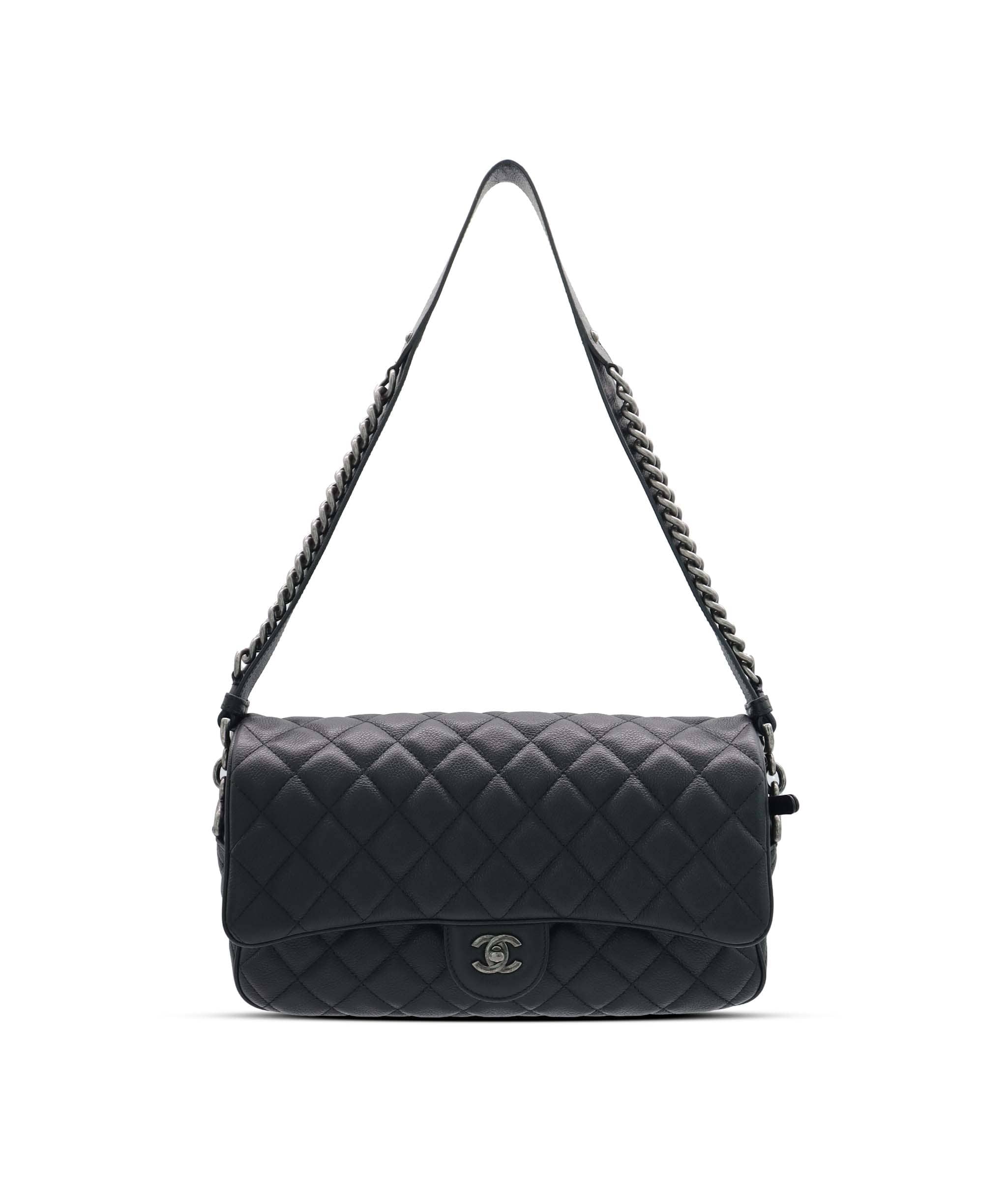 Chanel CHANEL QUILTED LEATHER LARGE BLACK CAVIAR CASUAL ROCK FLAP BAG AGC3777