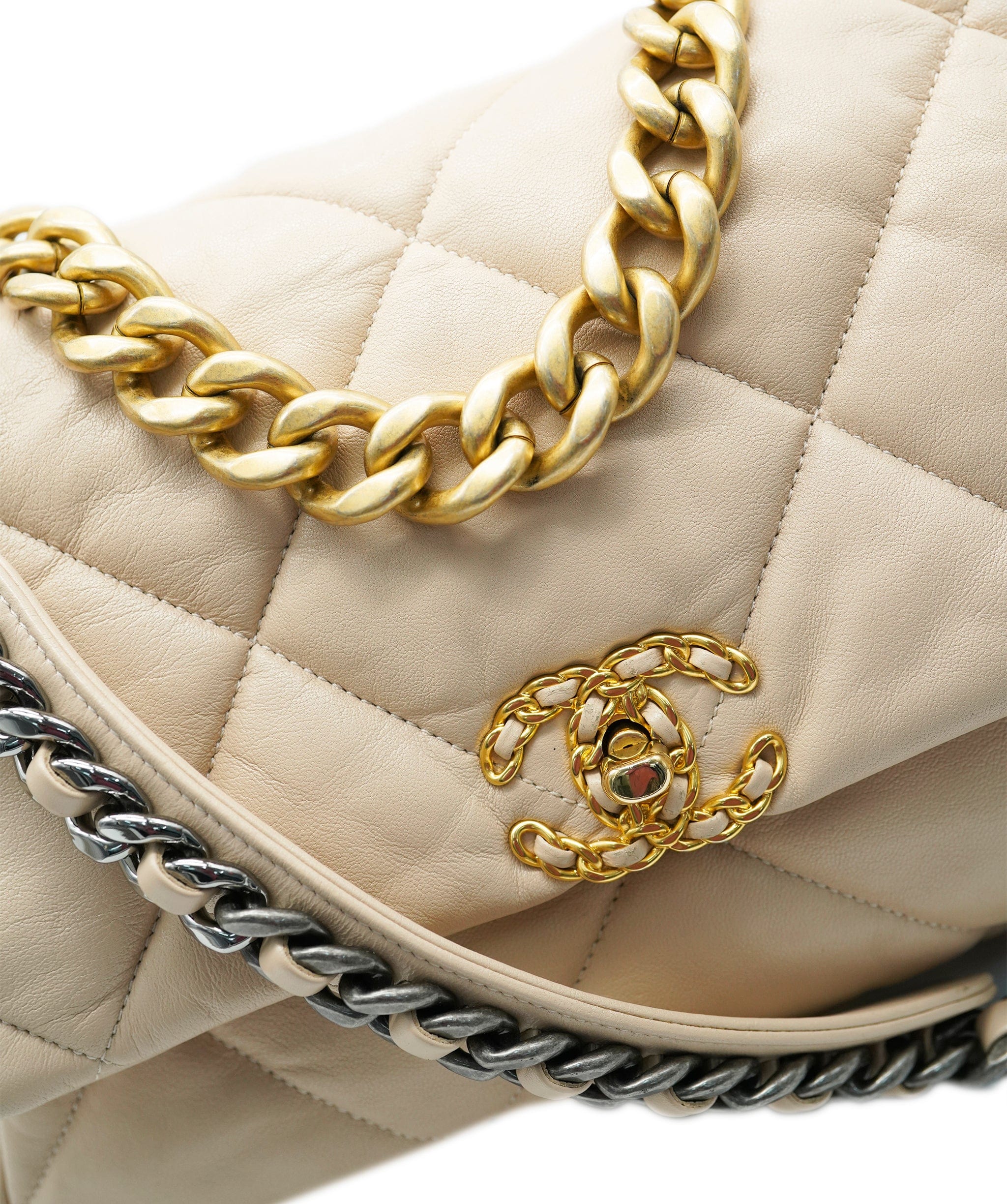 Chanel Chanel S19 Beige Bag - REC1693