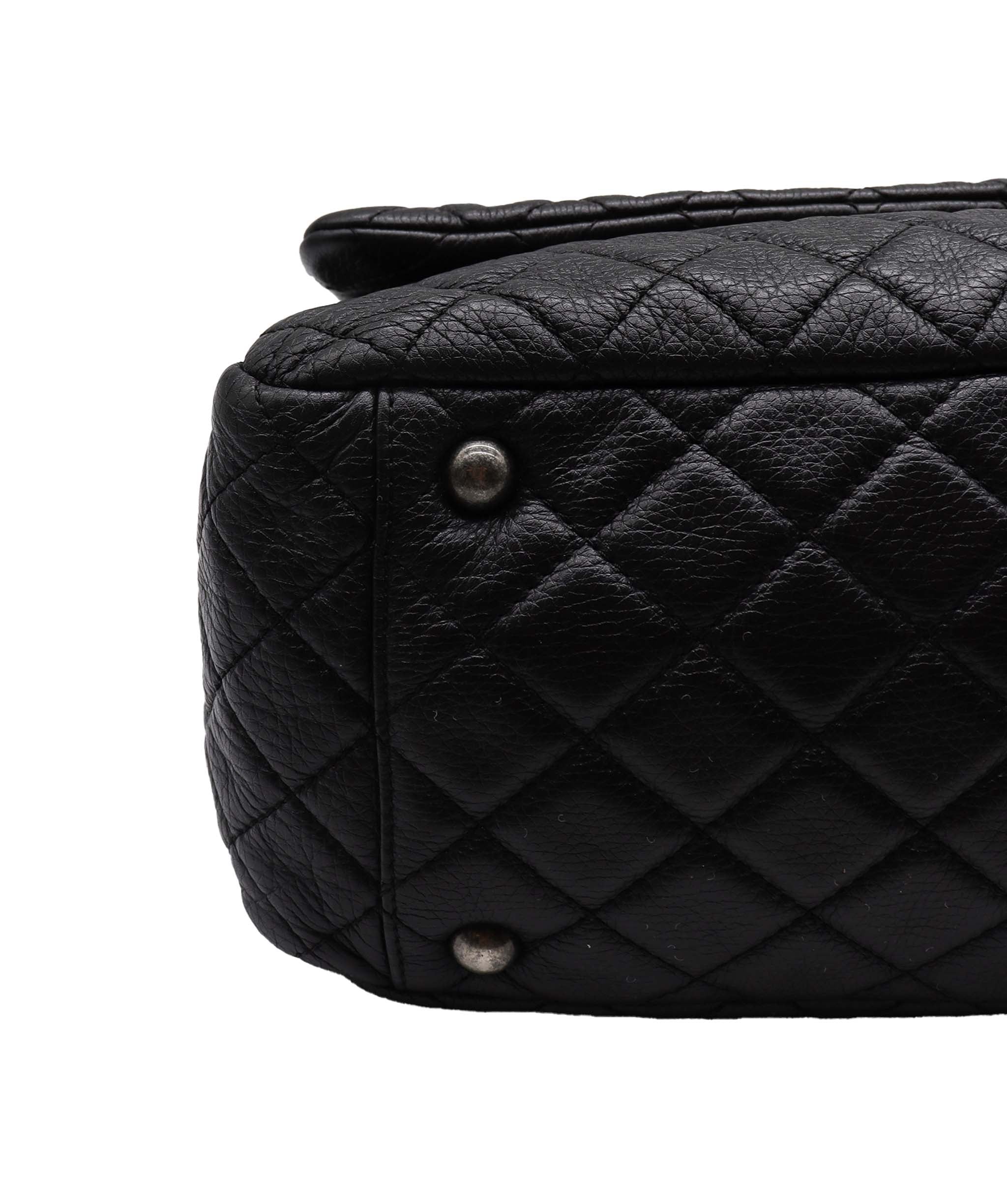 Chanel Chanel Shoulder Bag WB6530 Black DXBS2321