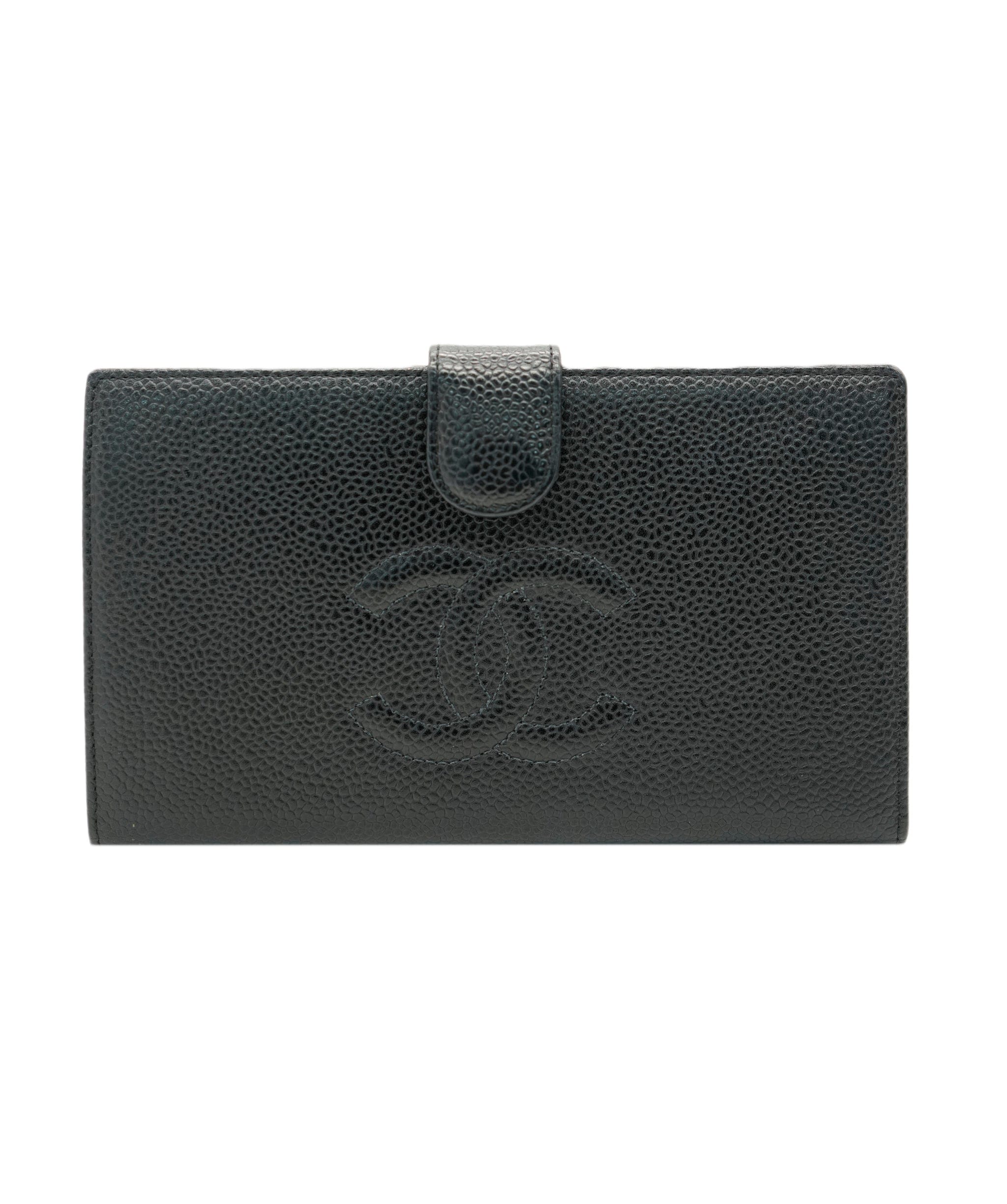 Chanel CHANEL VINTAGE BIFOLD LONG WALLET BLACK CAVIAR SKIN DBXS2162