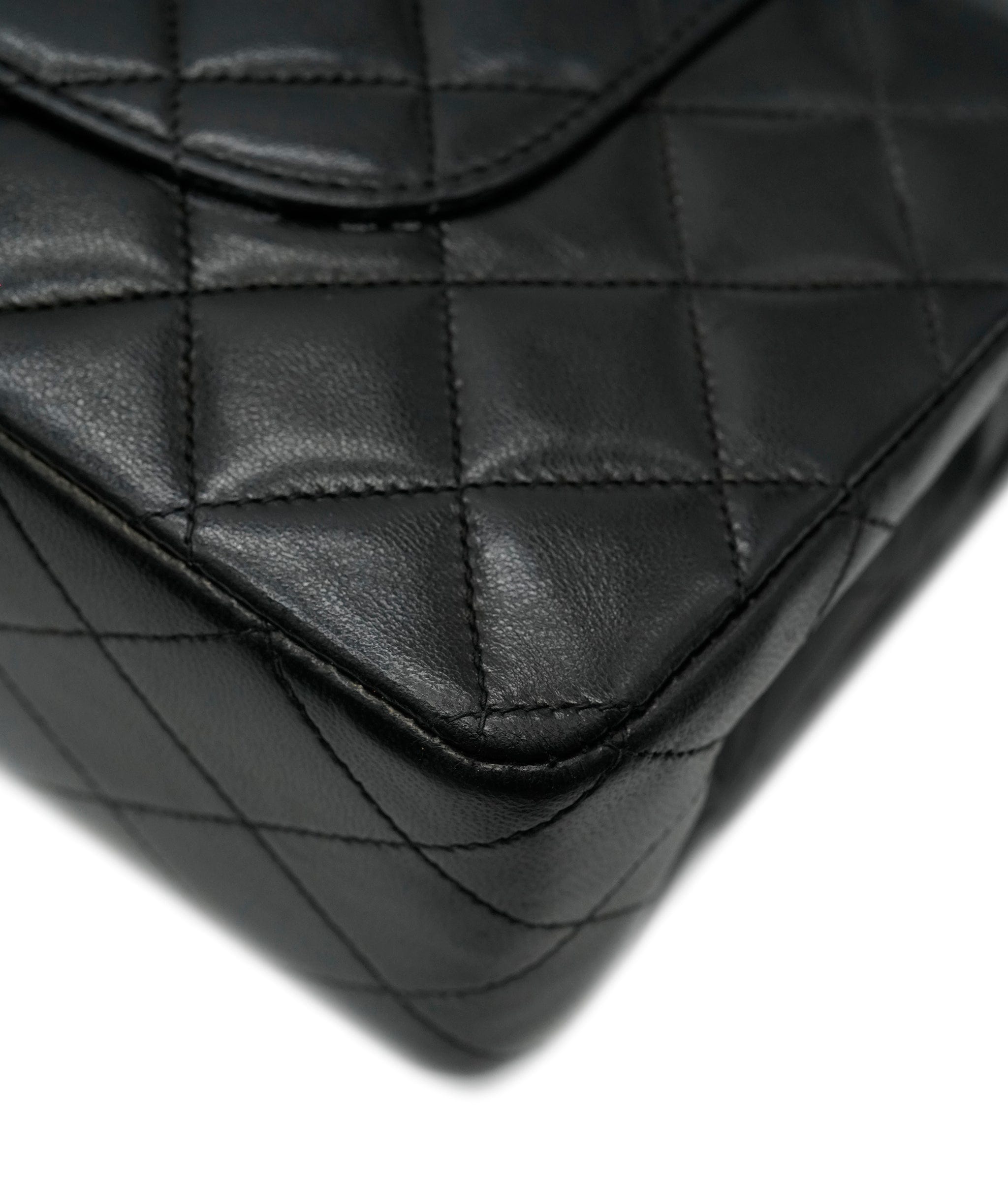 Chanel Chanel Vintage Classic Flap Medium Black Lambskin GHW #3 ASL10535