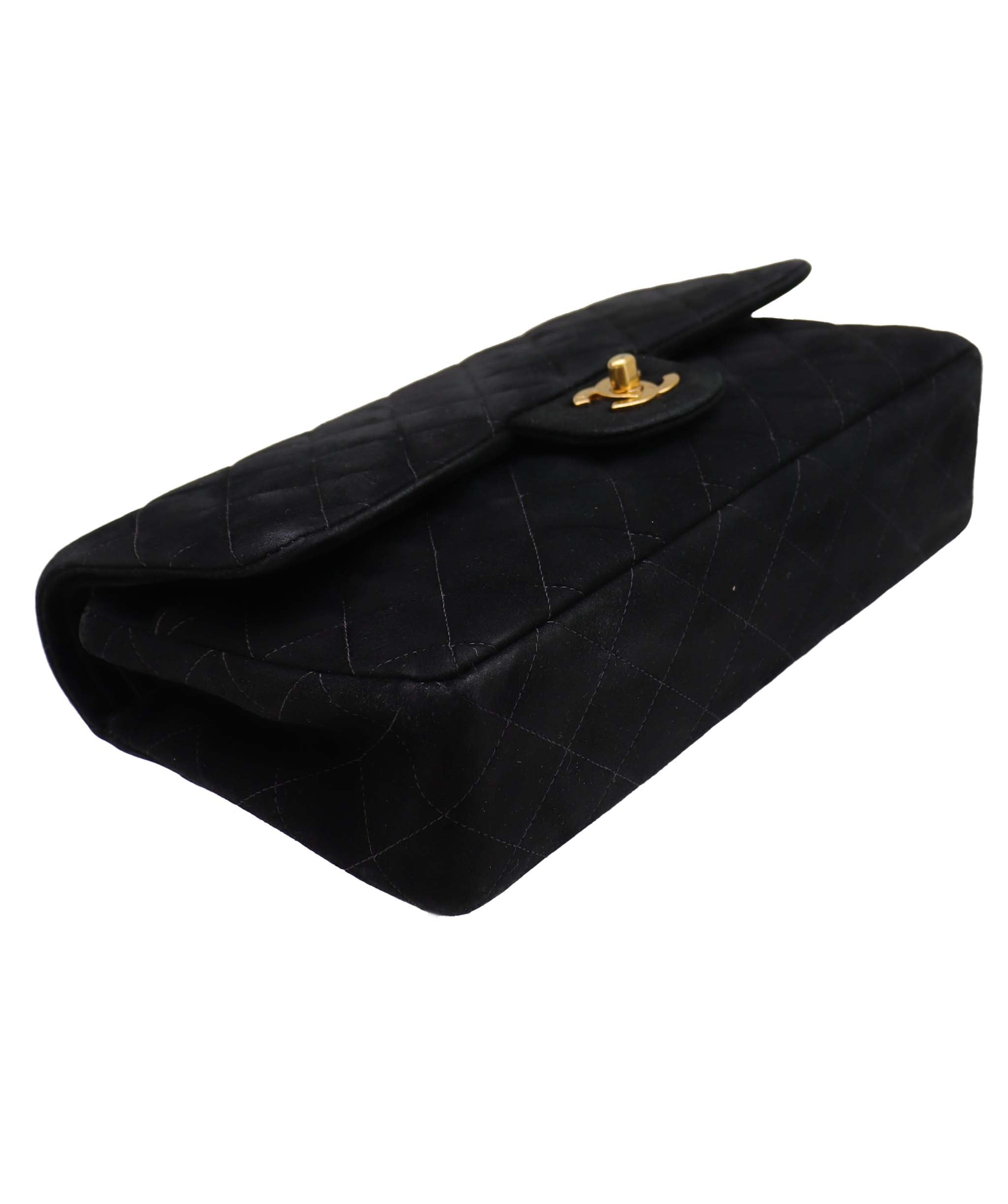 Chanel CHANEL VINTAGE CLASSIC FLAP MEDIUM CHAIN SHOULDER BAG BLACK SUEDE DXBS3462