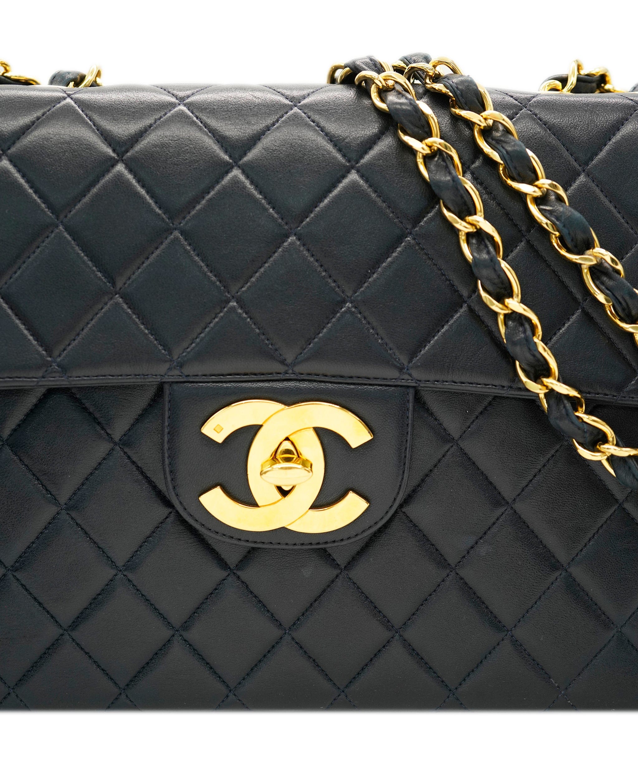 Chanel Chanel Vintage Jumbo Matelasse 30 Navy Shoulder Bag DBXS0031