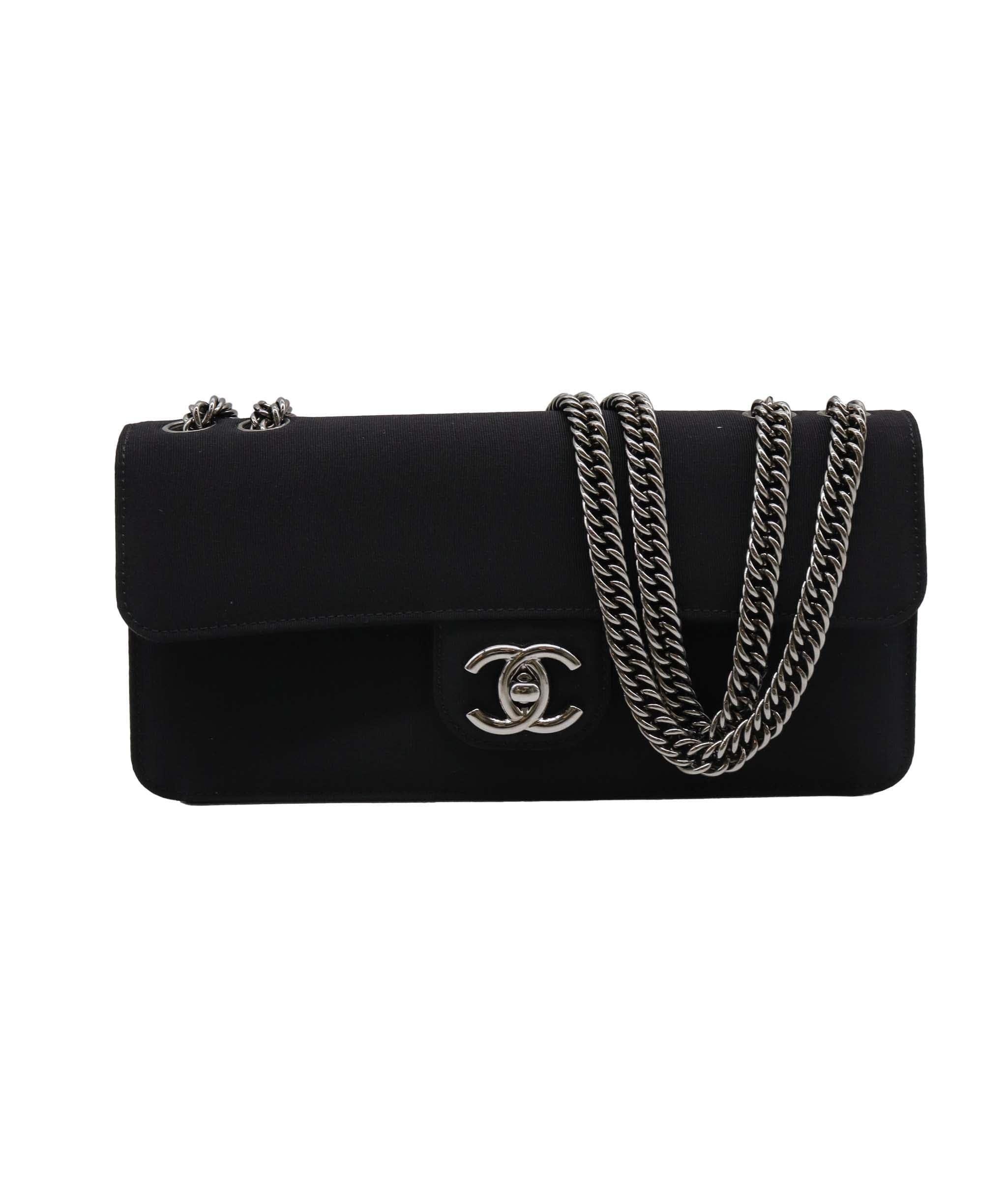 Chanel CHANEL VINTAGE PARTY CHAIN SHOULDER BAG BLACK CANVAS - DXBS1402