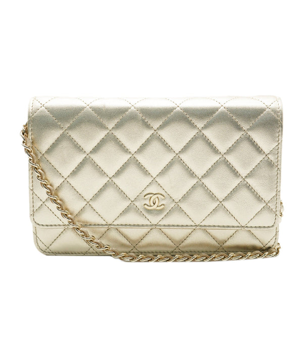 Chanel Chanel Wallet On Chain Gold on Gold  ALL0656