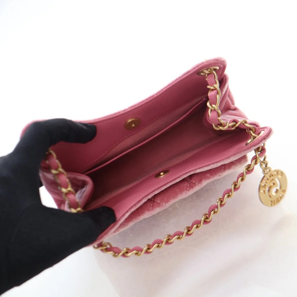 Chanel Chanel Wave CC Hobo Small Pink Velvet L-1XRLRQ