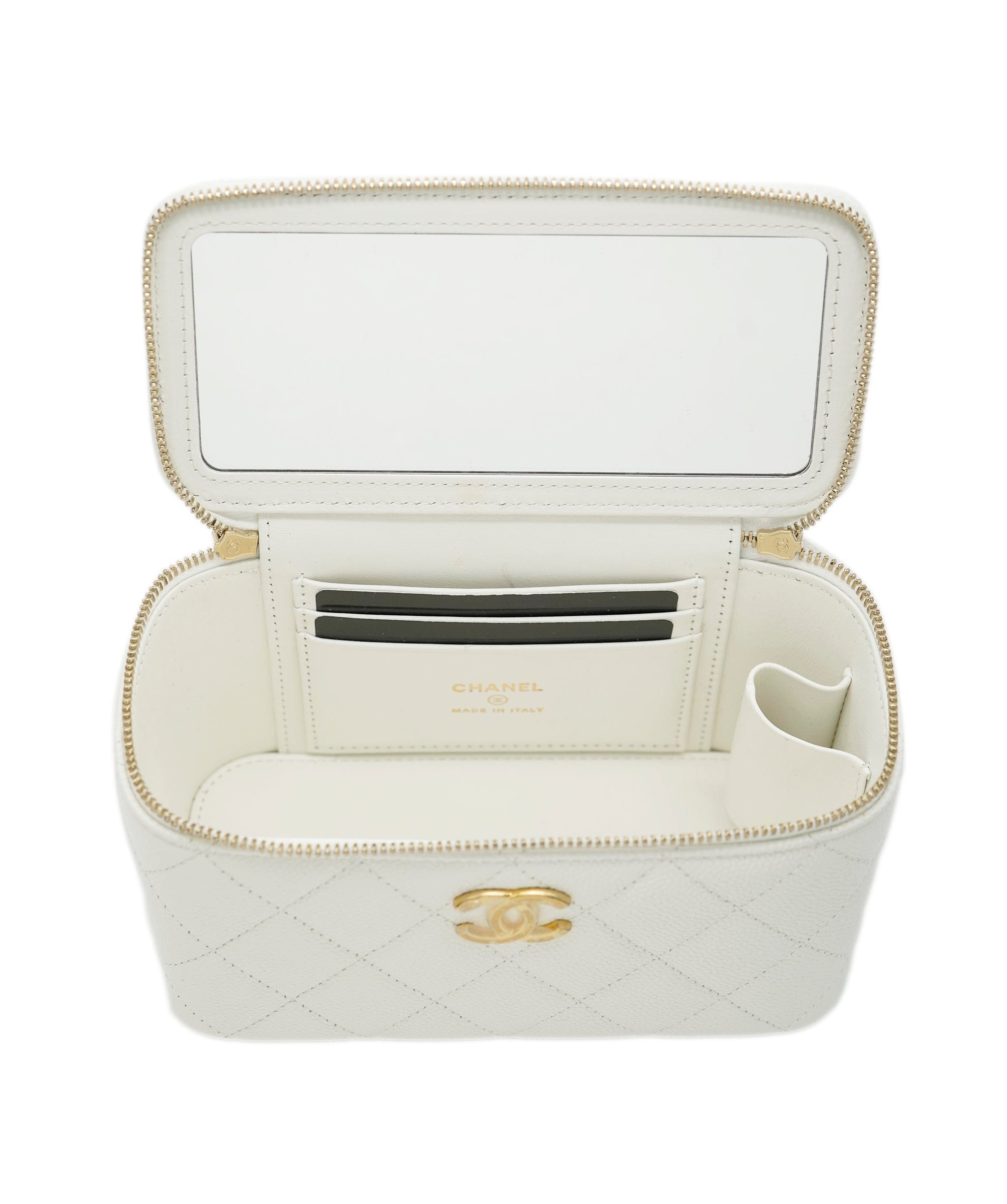 Chanel Chanel White Shiny Caviar Quilted Pick Me Up Vanity Case ABC0756