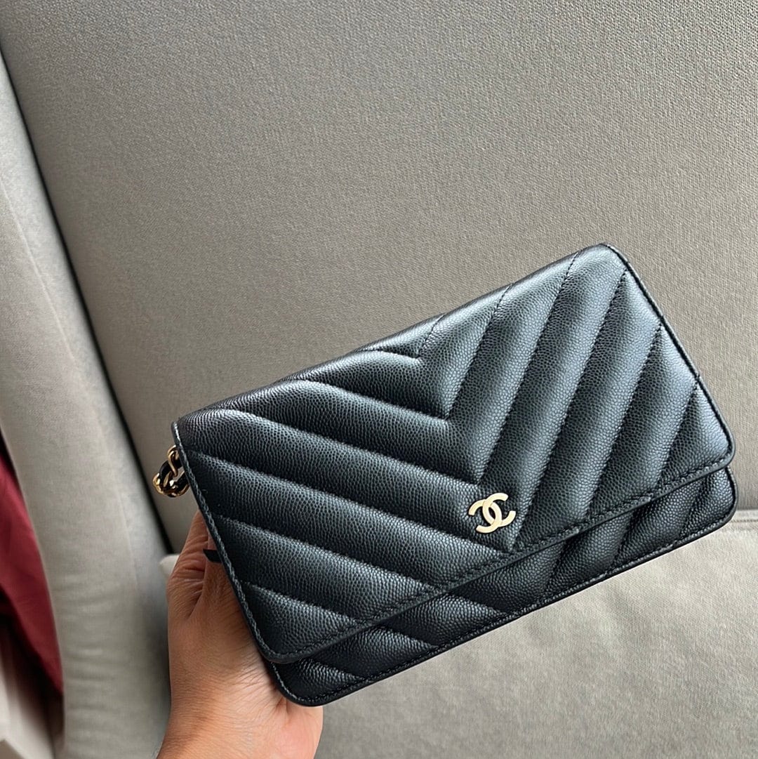 Chanel Chanel WOC Chevron Black Caviar GHW #25 ASL8695