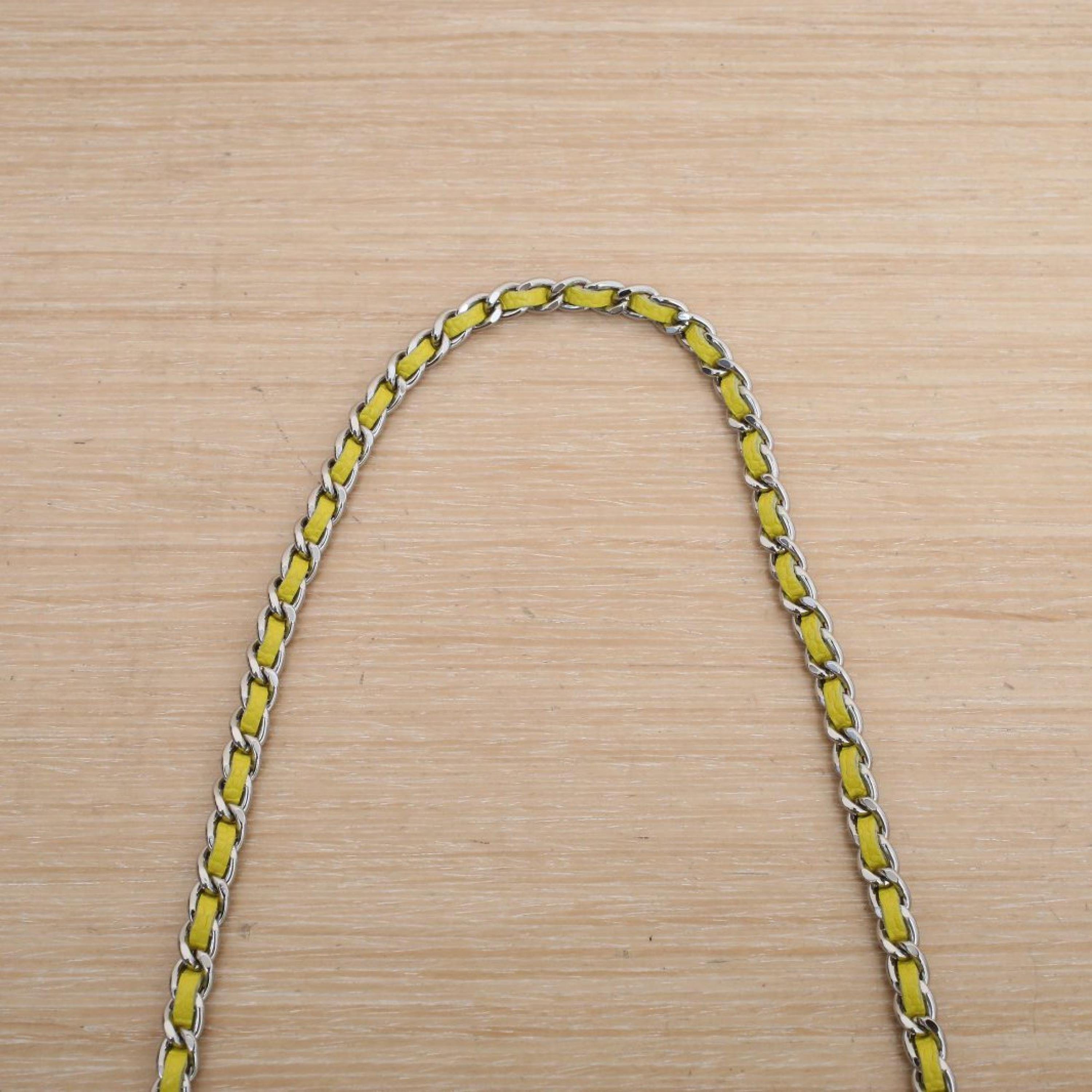 Chanel Chanel Yellow lychee leather C 19k silver buckle double C WOC series large logo flap shoulder bag
No accessories ALC3157