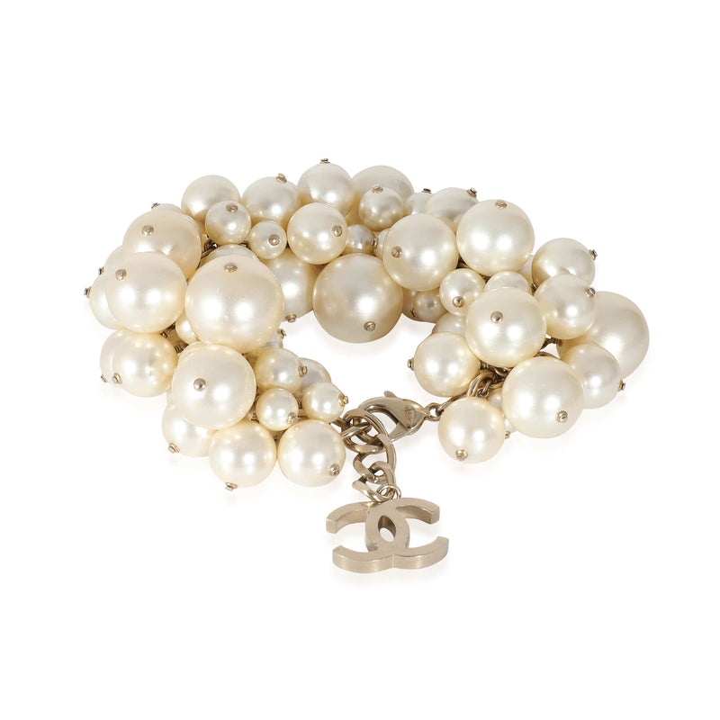 Pearl deals chanel bracelets