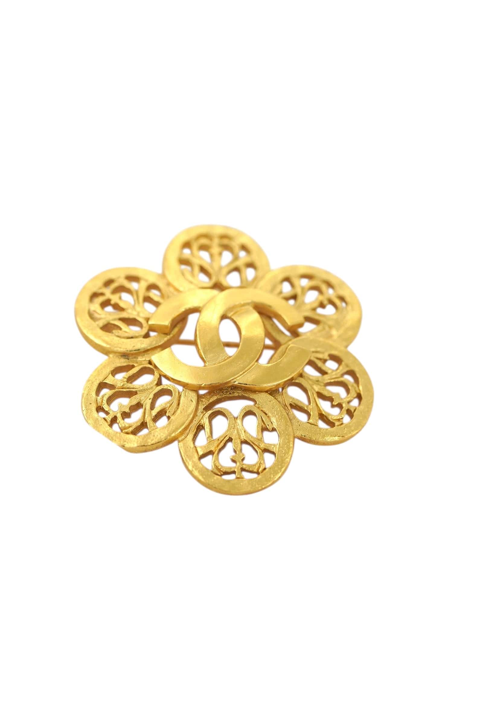 Chanel Chanel CC Logo Flower Vintage Brooch 95A