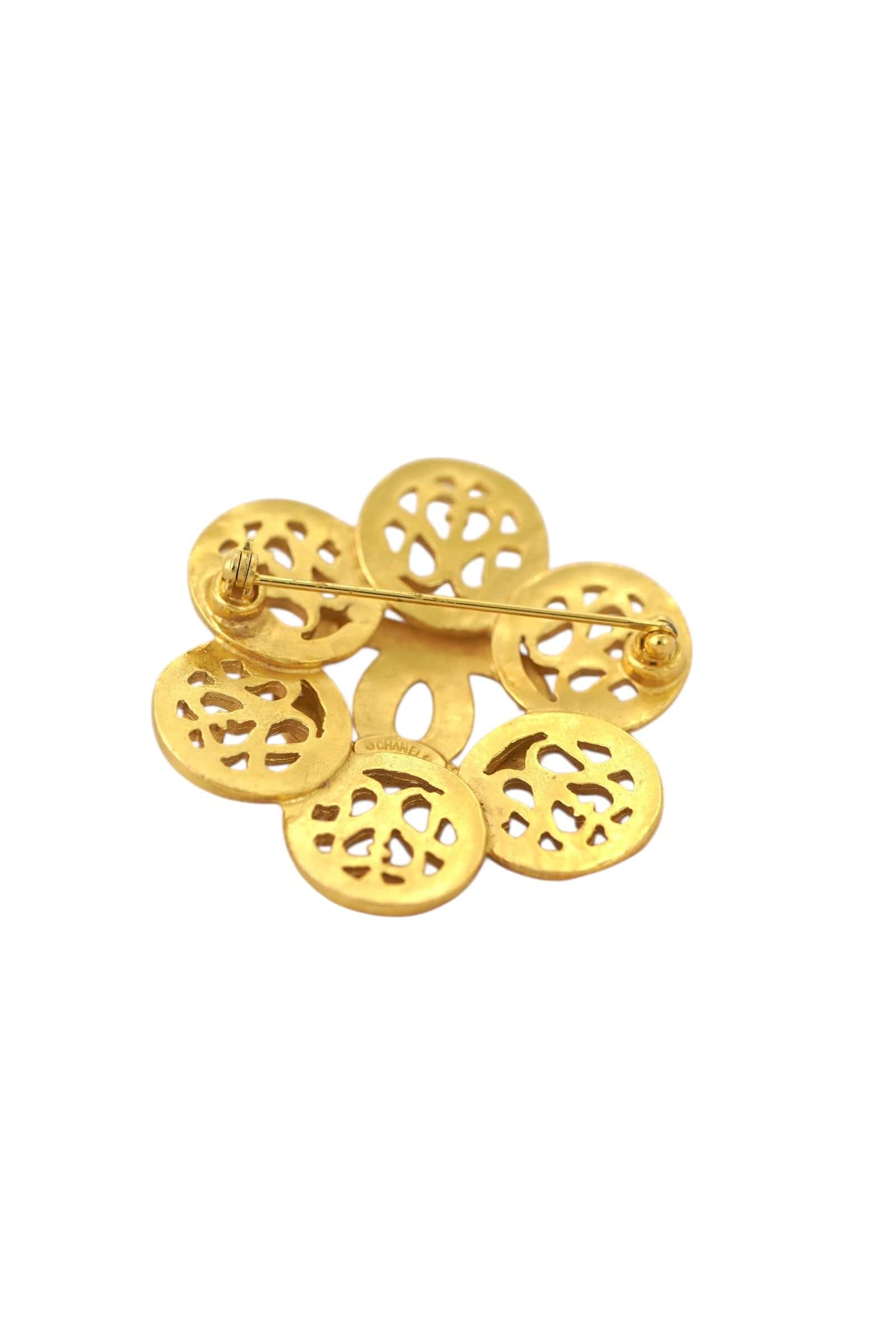 Chanel Chanel CC Logo Flower Vintage Brooch 95A