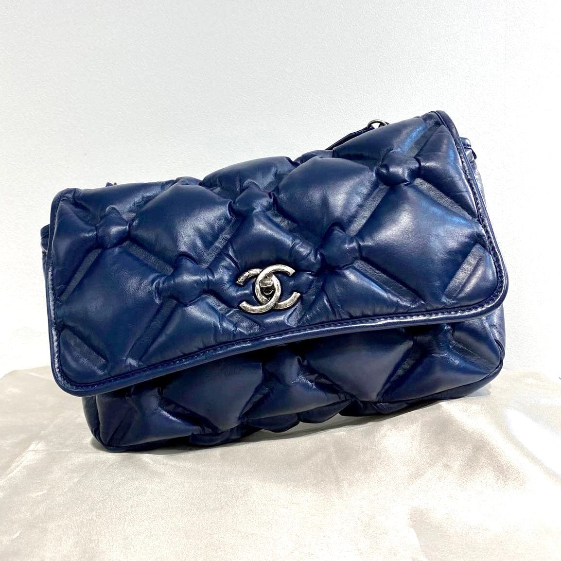 Chanel Chanel Bubble Flap Blue Calfskin RHW #23