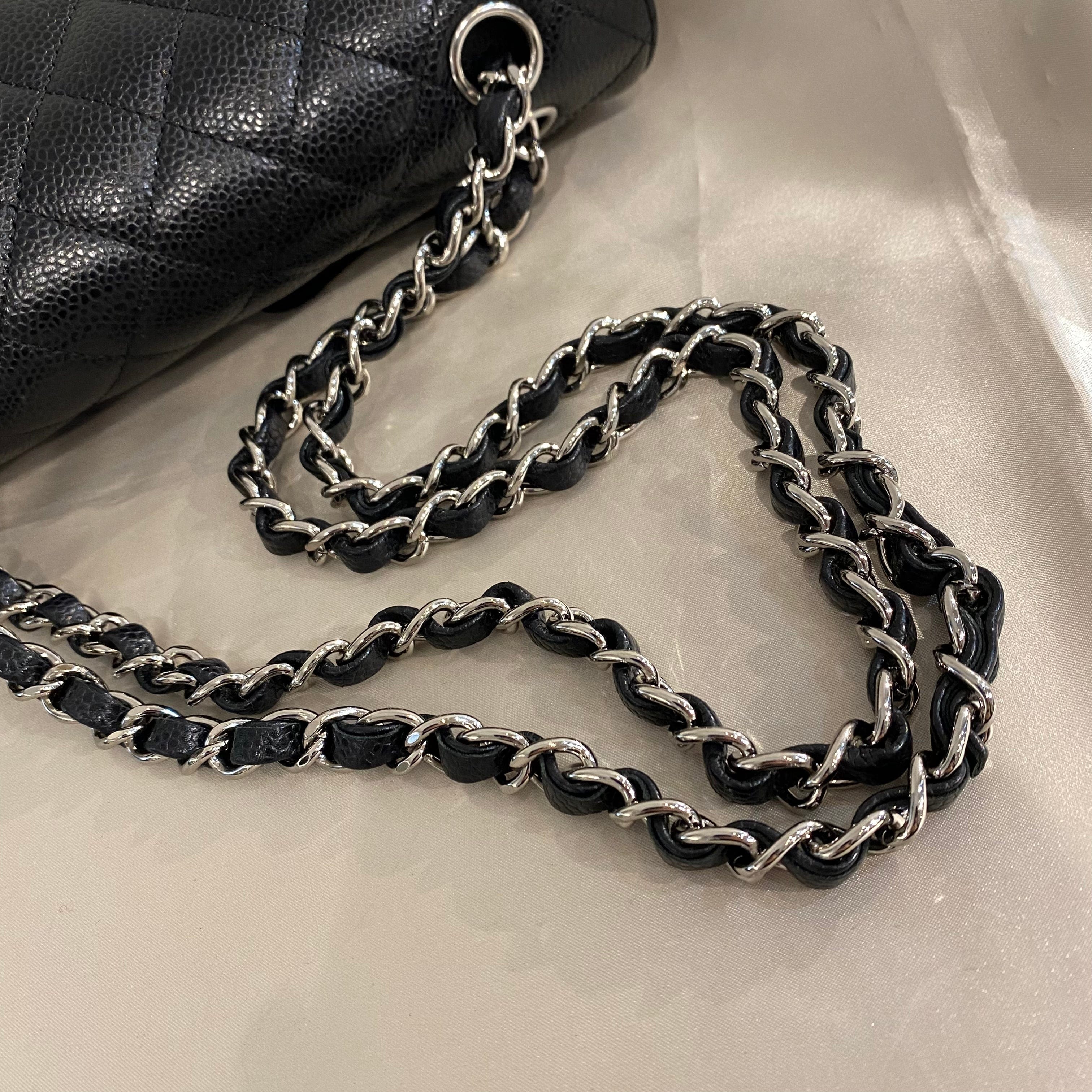 Chanel CHANEL CLASSIC FLAP SMALL BLACK CAVIAR SKIN SHW 90202733