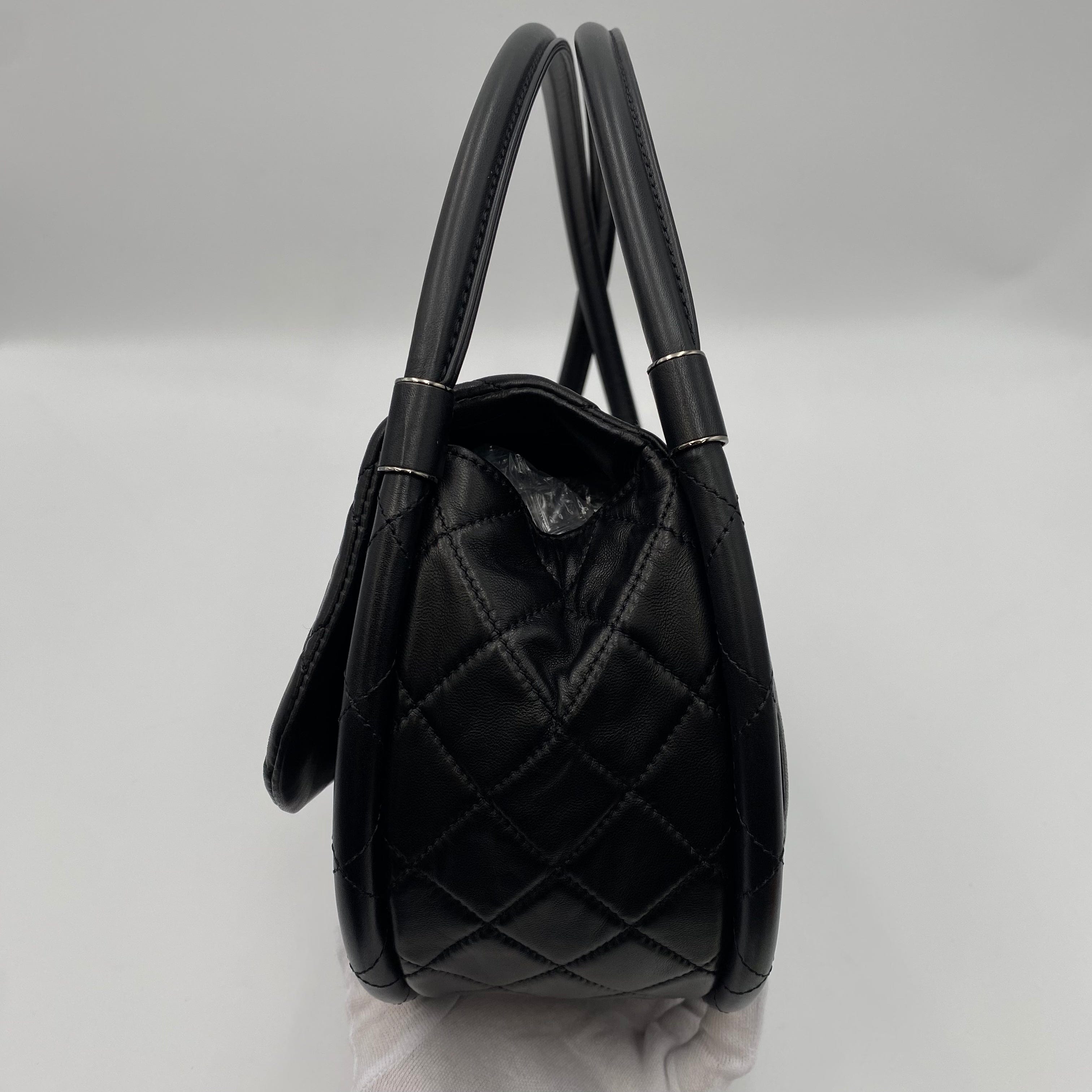 Chanel CHANEL HULA HOOP CROSS HAND BAG BLACK LAMB SKIN 90219238