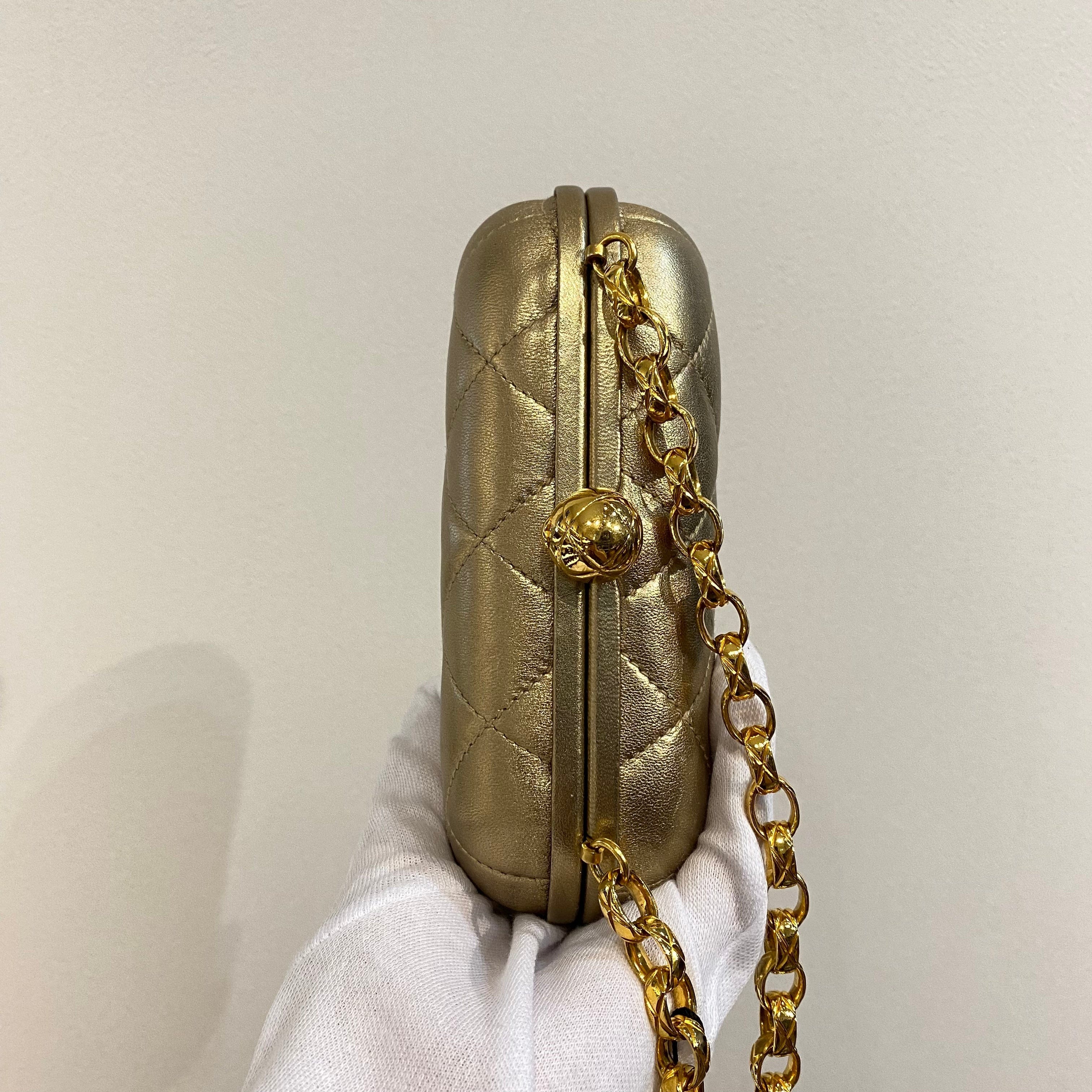 CHANEL VINTAGE BIJOU CHAIN SHOULDER BAG GOLD LAMB SKIN 90189295