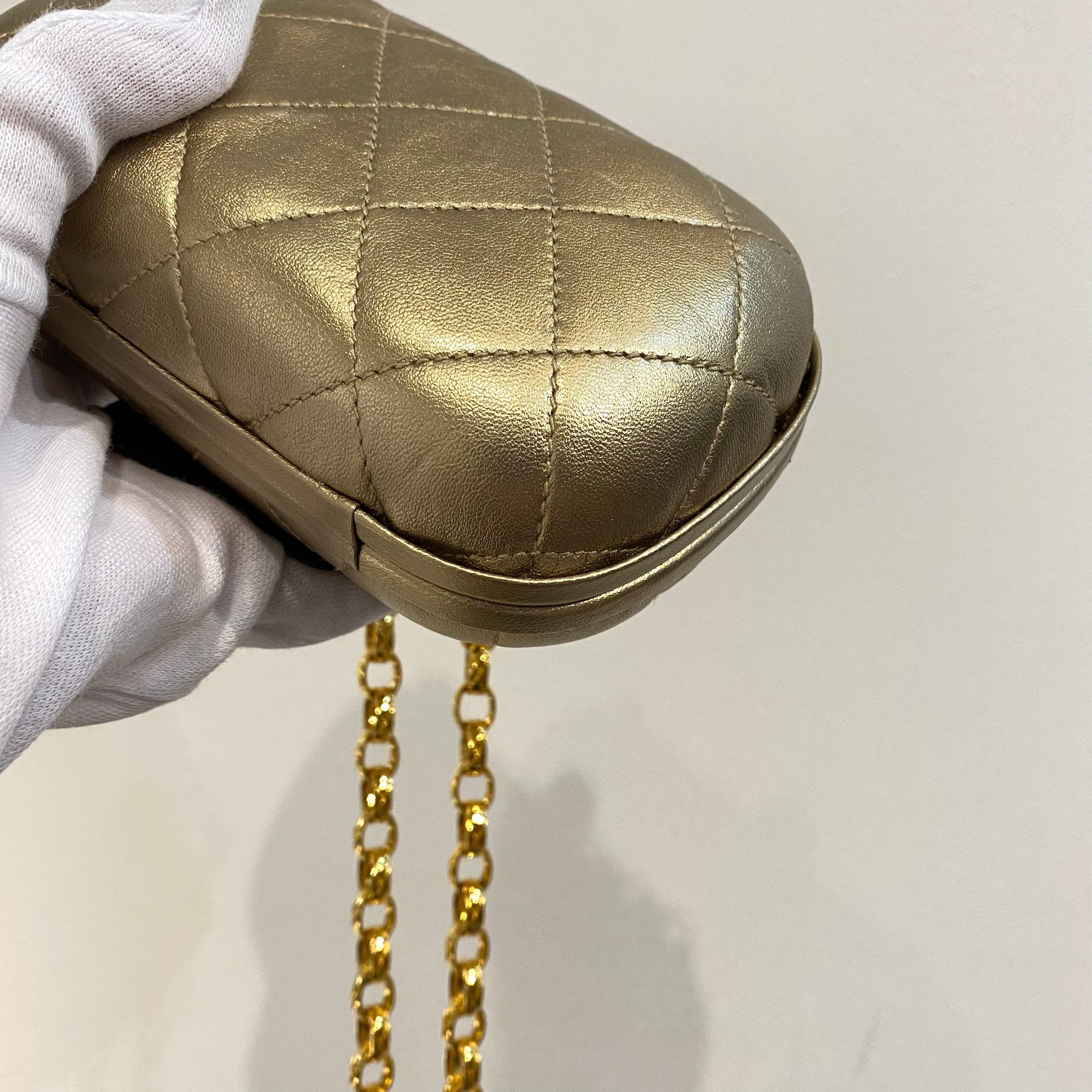 CHANEL VINTAGE BIJOU CHAIN SHOULDER BAG GOLD LAMB SKIN 90189295