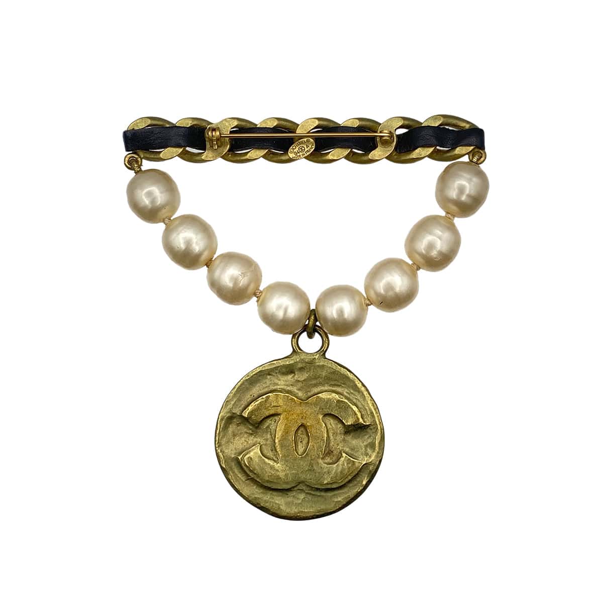 CHANEL CHANEL VINTAGE BROOCH COCOMARK MEDAL FAUX PEARL ACCESSORY 94A 90270384