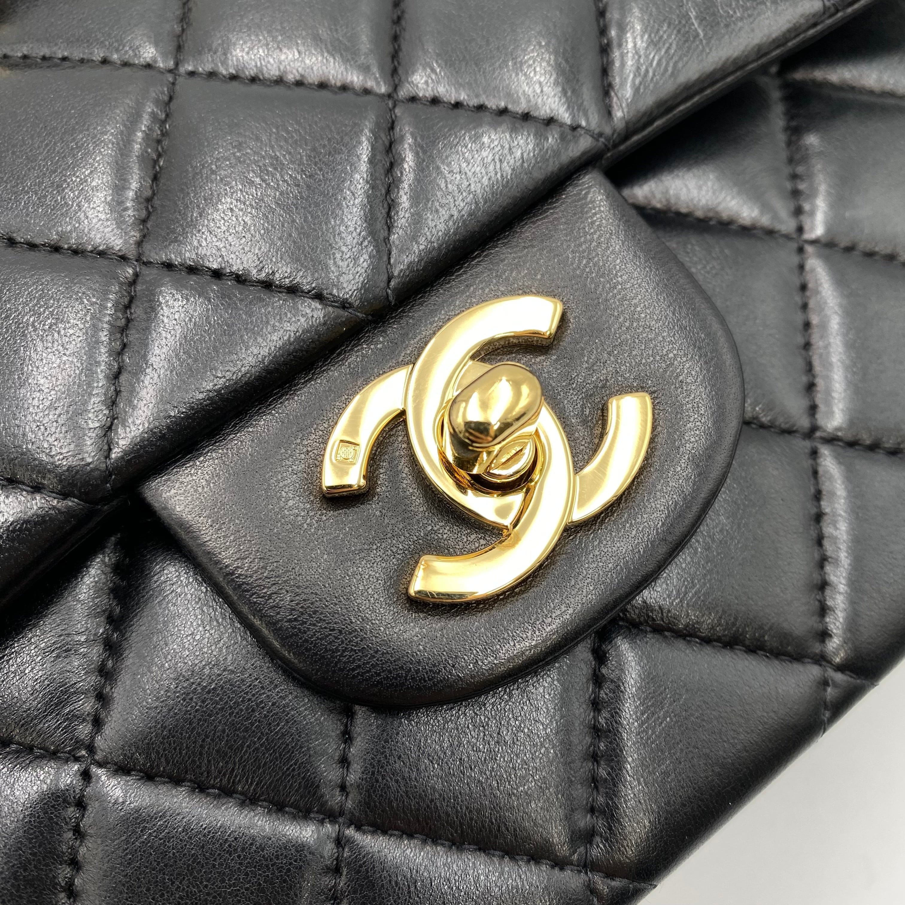 chanel CHANEL VINTAGE CLASSIC FLAP MEDIUM CHAIN SHOULDER BAG BLACK LAMB SKIN 90221257