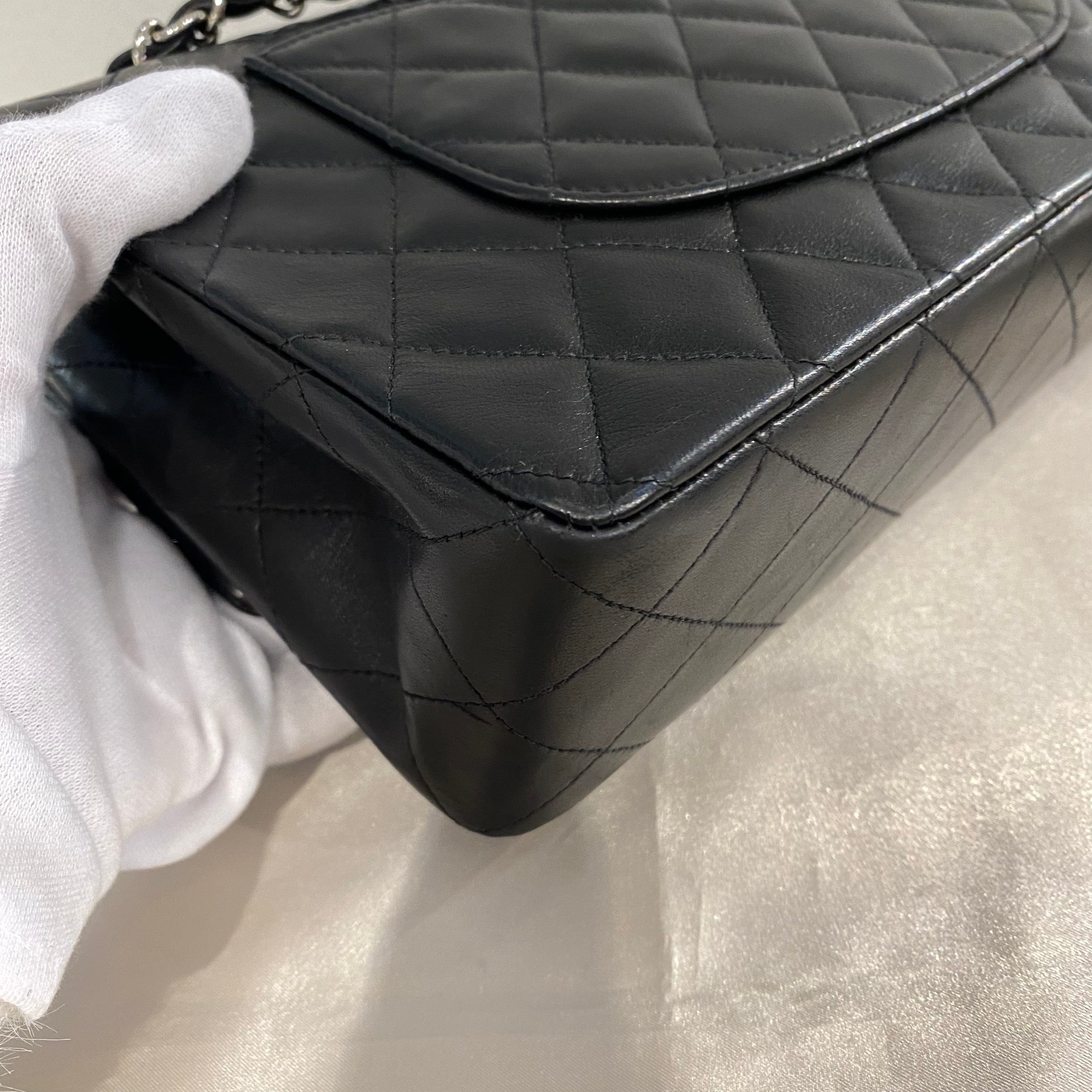 Chanel CHANEL VINTAGE CLASSIC FLAP MEDIUM CHAIN SHOULDER BAG BLACK LAMB SKIN SHW 90213690