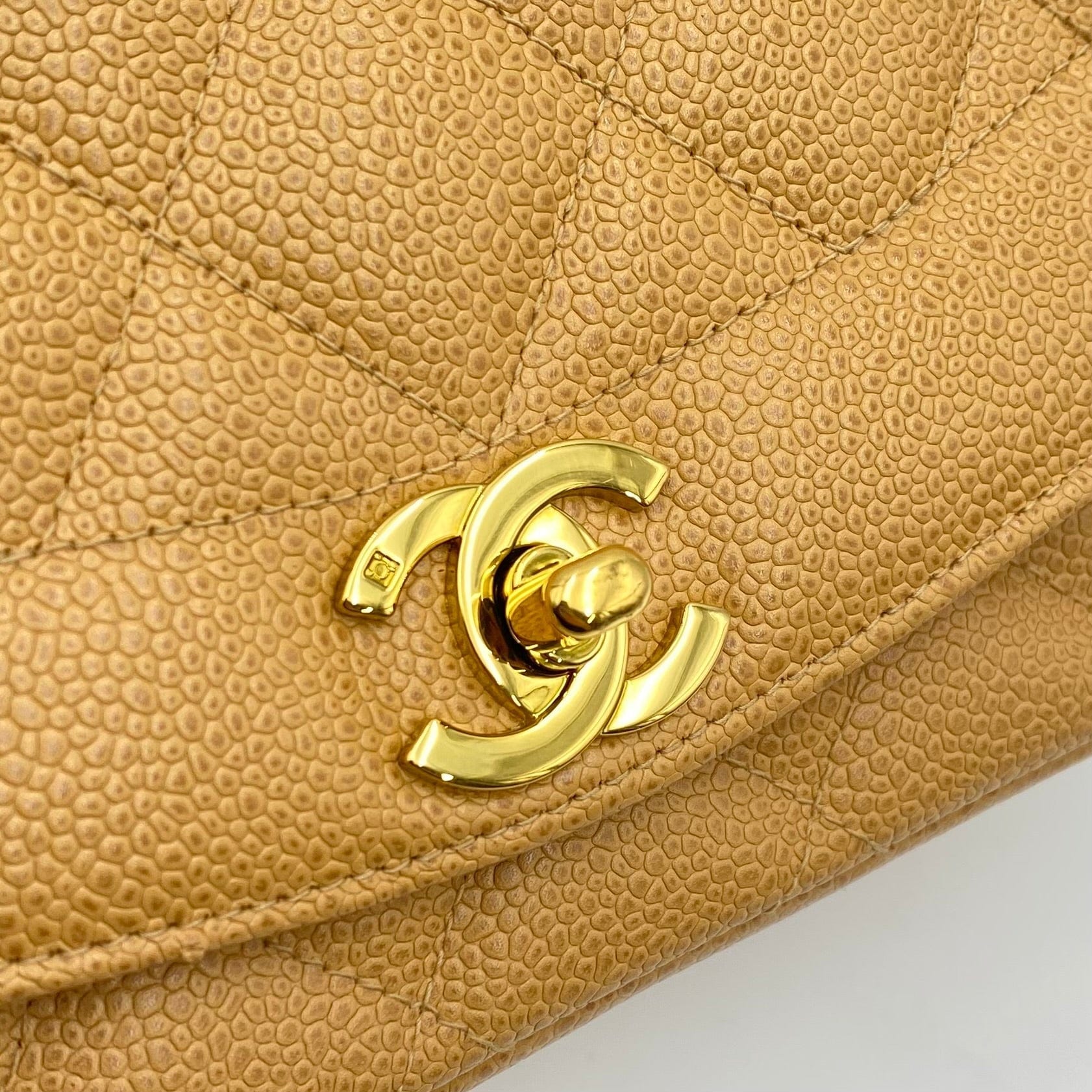 Chanel Chanel Vintage Diana Small Beige Caviar GHW #3 90223306