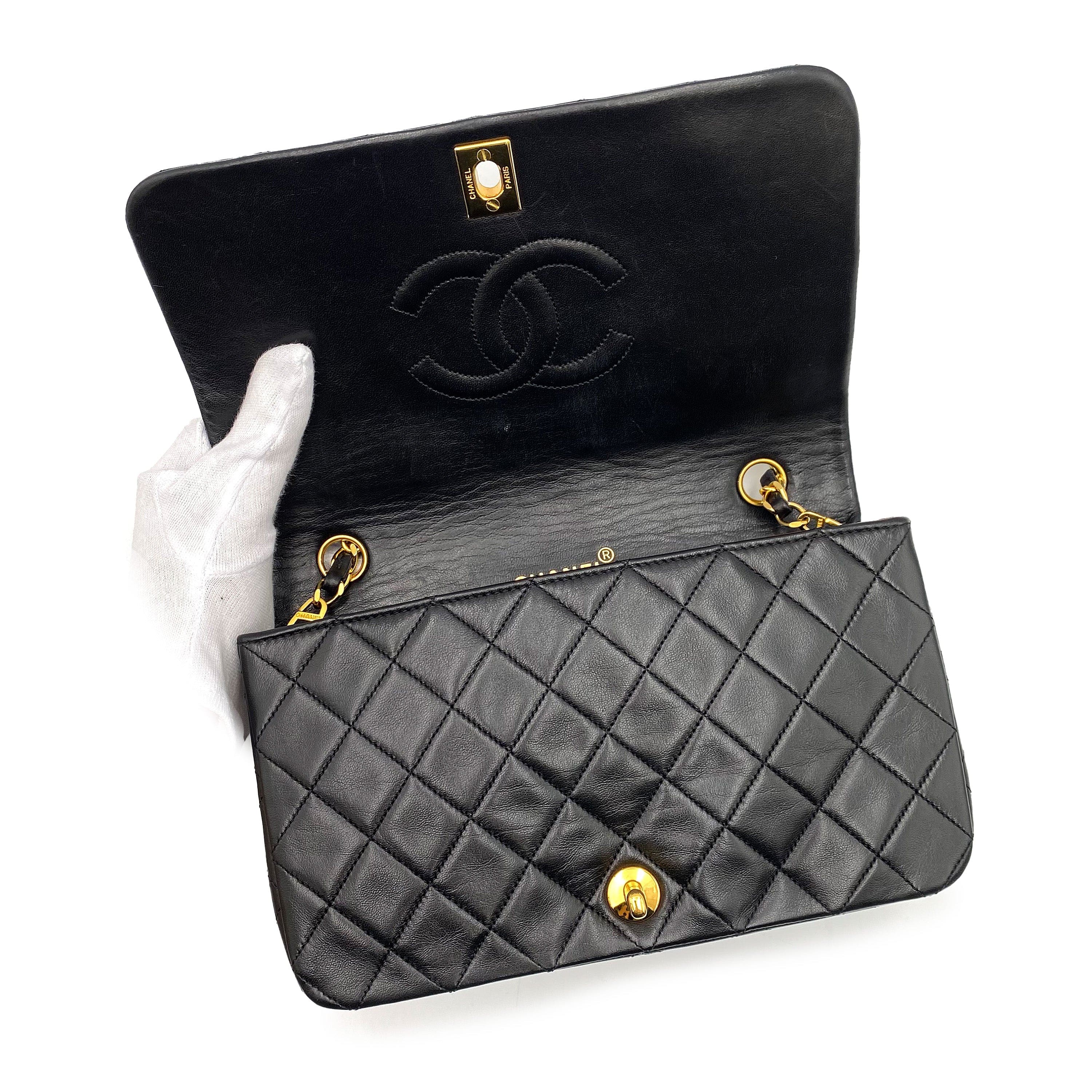 Chanel CHANEL VINTAGE FULL FLAP CHAIN SHOULDER BAG BLACK LAMB SKIN 90225670