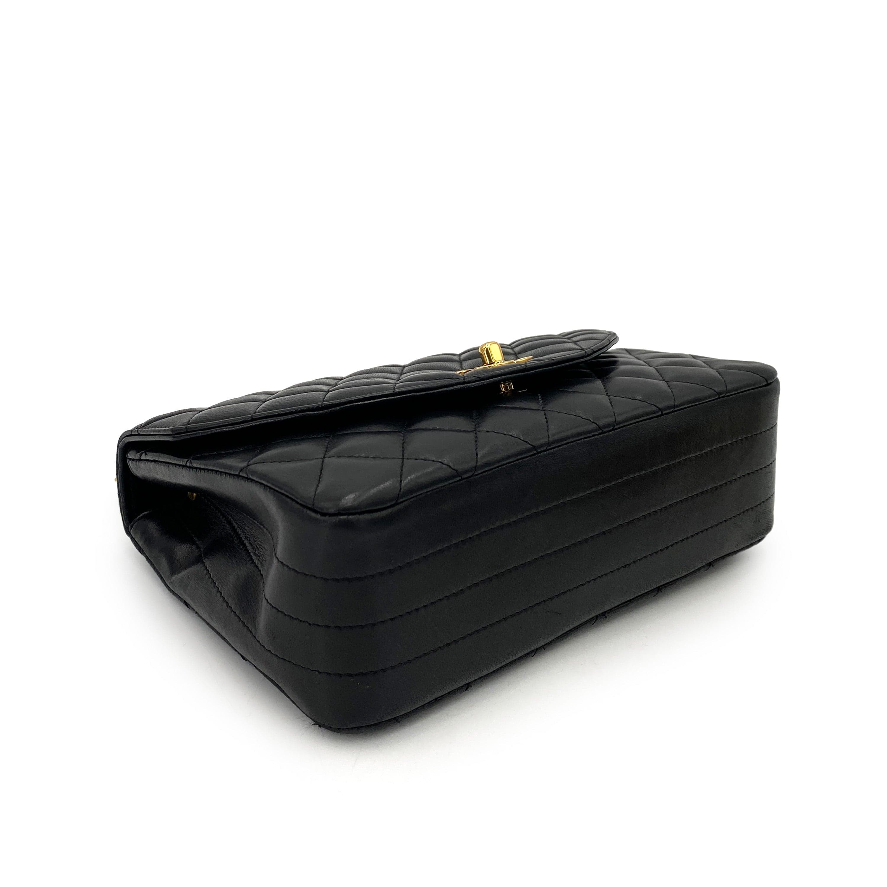 Chanel CHANEL VINTAGE HALF MOON CHAIN SHOULDER BAG BLACK LAMB SKIN 90247132