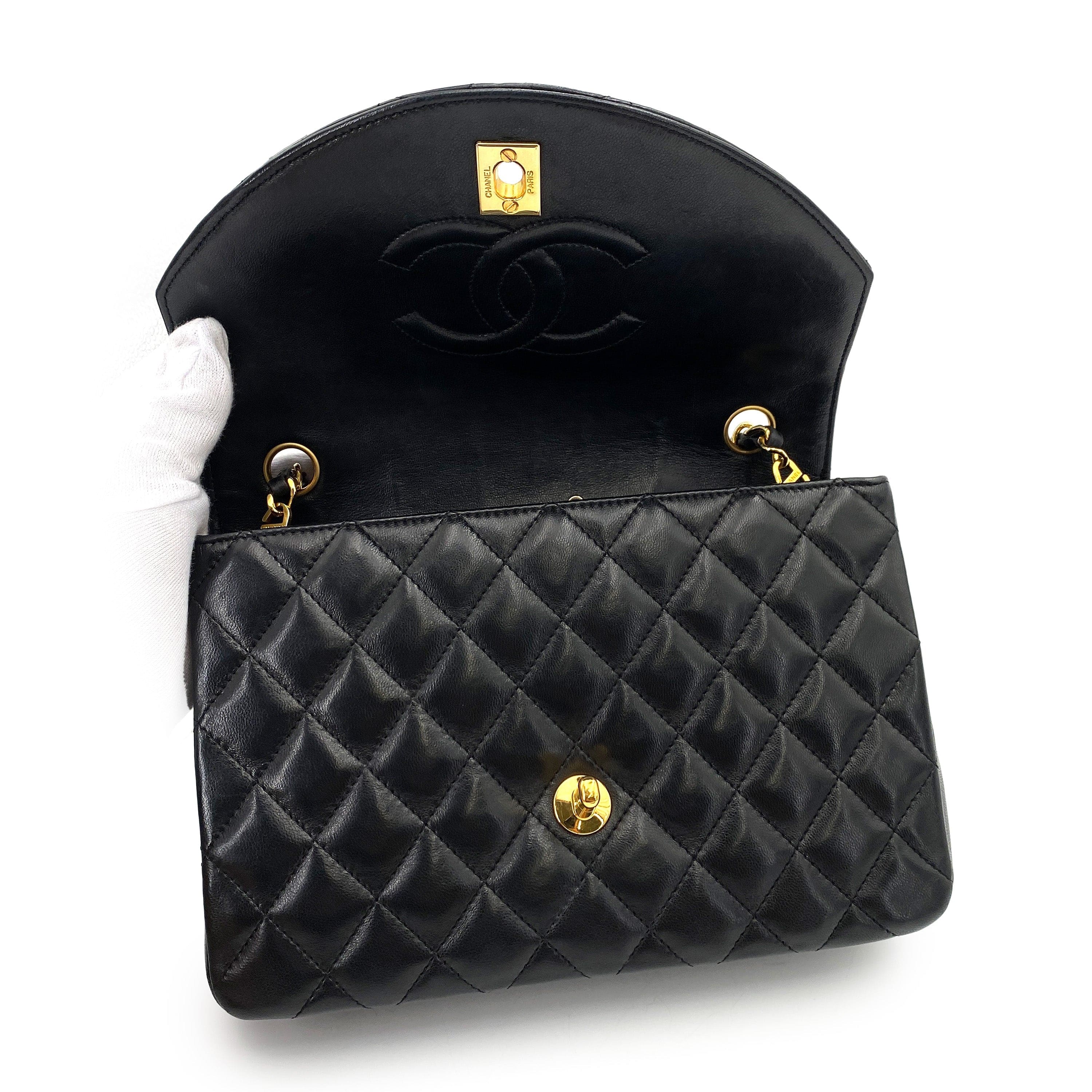 Chanel CHANEL VINTAGE HALF MOON CHAIN SHOULDER BAG BLACK LAMB SKIN 90247132