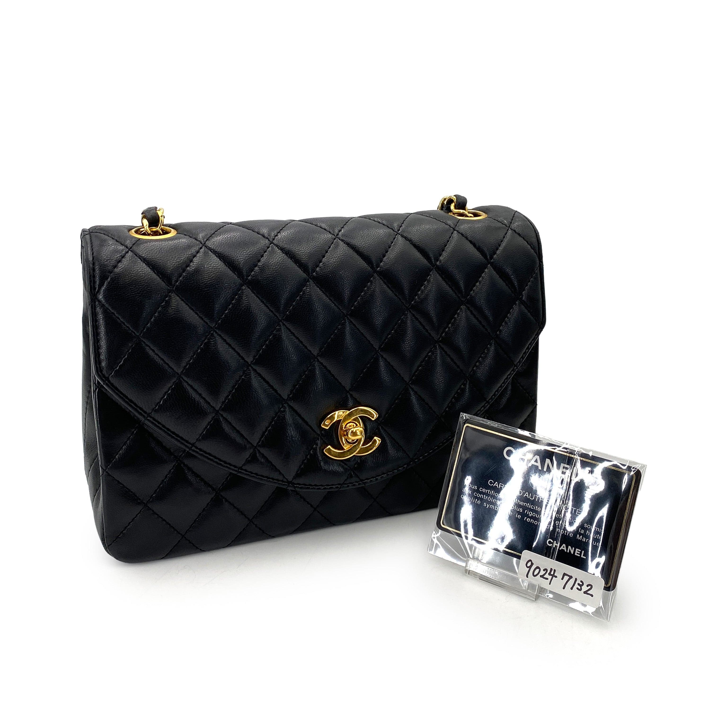 Chanel CHANEL VINTAGE HALF MOON CHAIN SHOULDER BAG BLACK LAMB SKIN 90247132