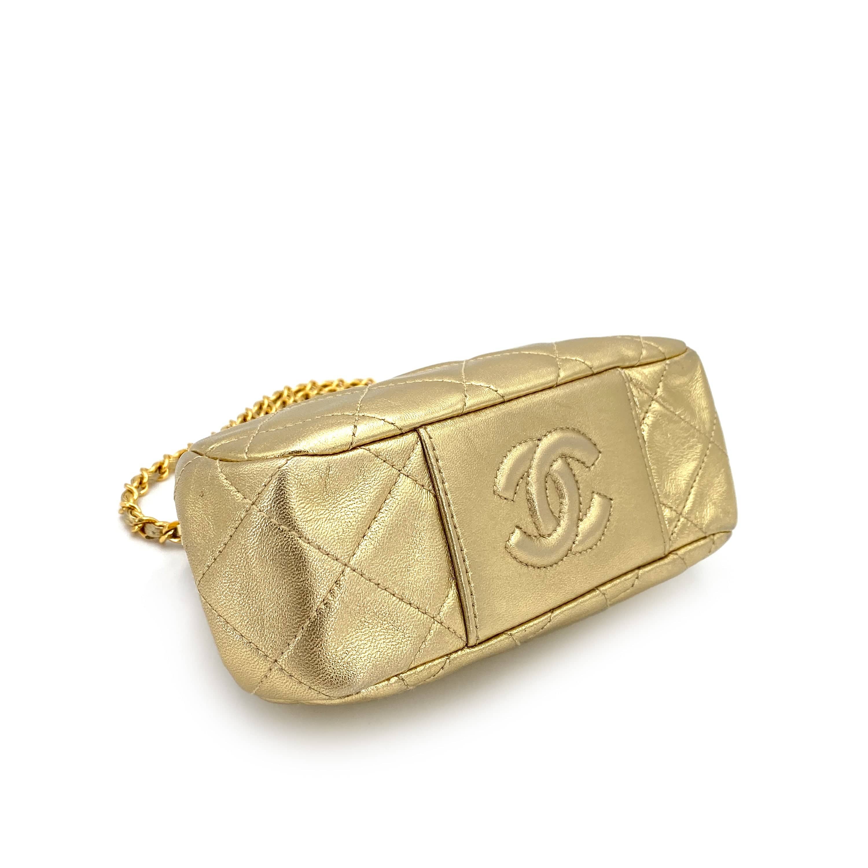 chanel CHANEL VINTAGE MATELASSE CHAIN SHOULDER BAG GOLD LAMB SKIN 90249472