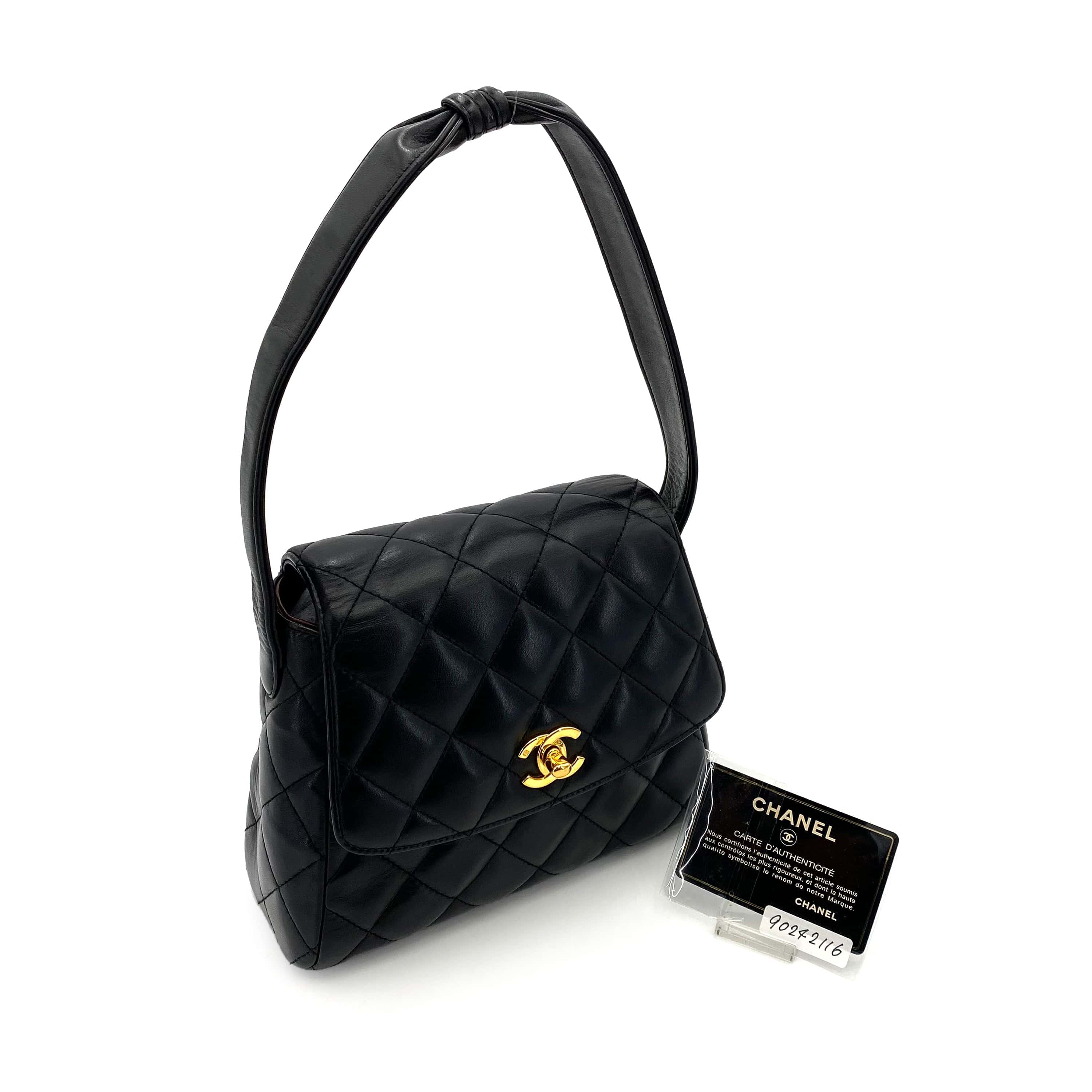 Chanel CHANEL VINTAGE MATELASSE HAND BAG BLACK LAMB SKIN 90242116