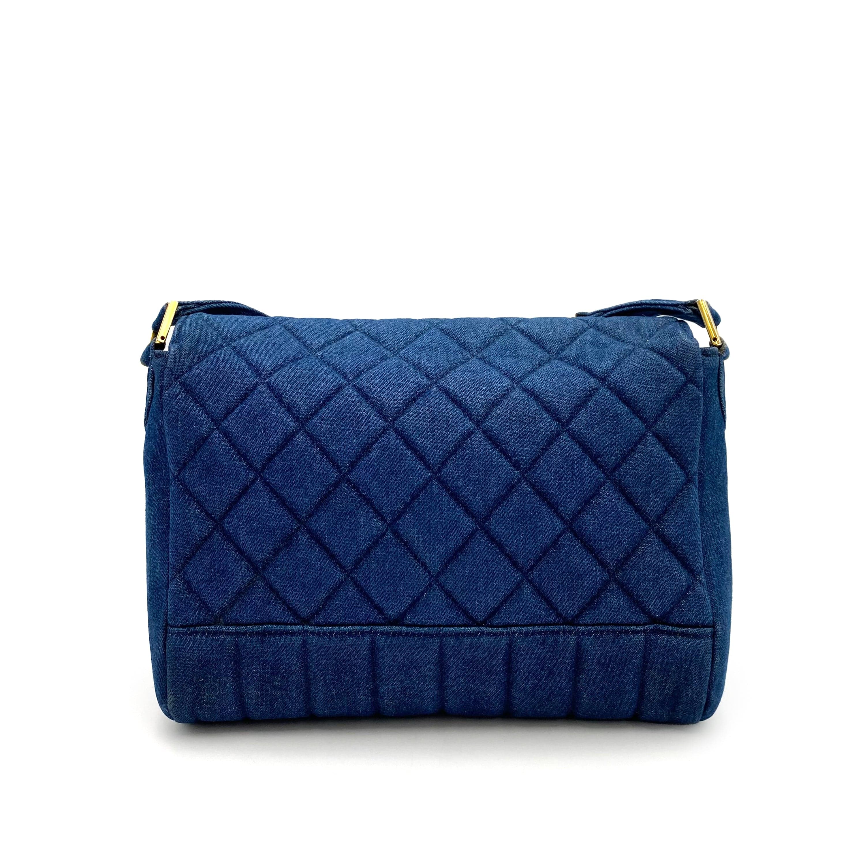 Chanel CHANEL VINTAGE MATELASSE SHOULDER BAG BLUE DENIM 90234542