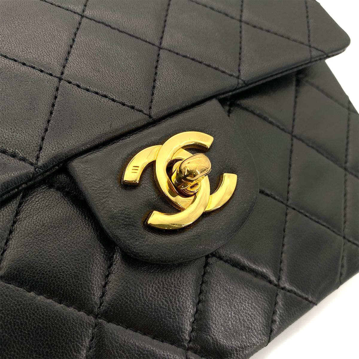 CHANEL CHANEL VINTAGE MINI SQUARE 17 CHAIN SHOULDER BAG BLACK LAMB SKIN 90255092