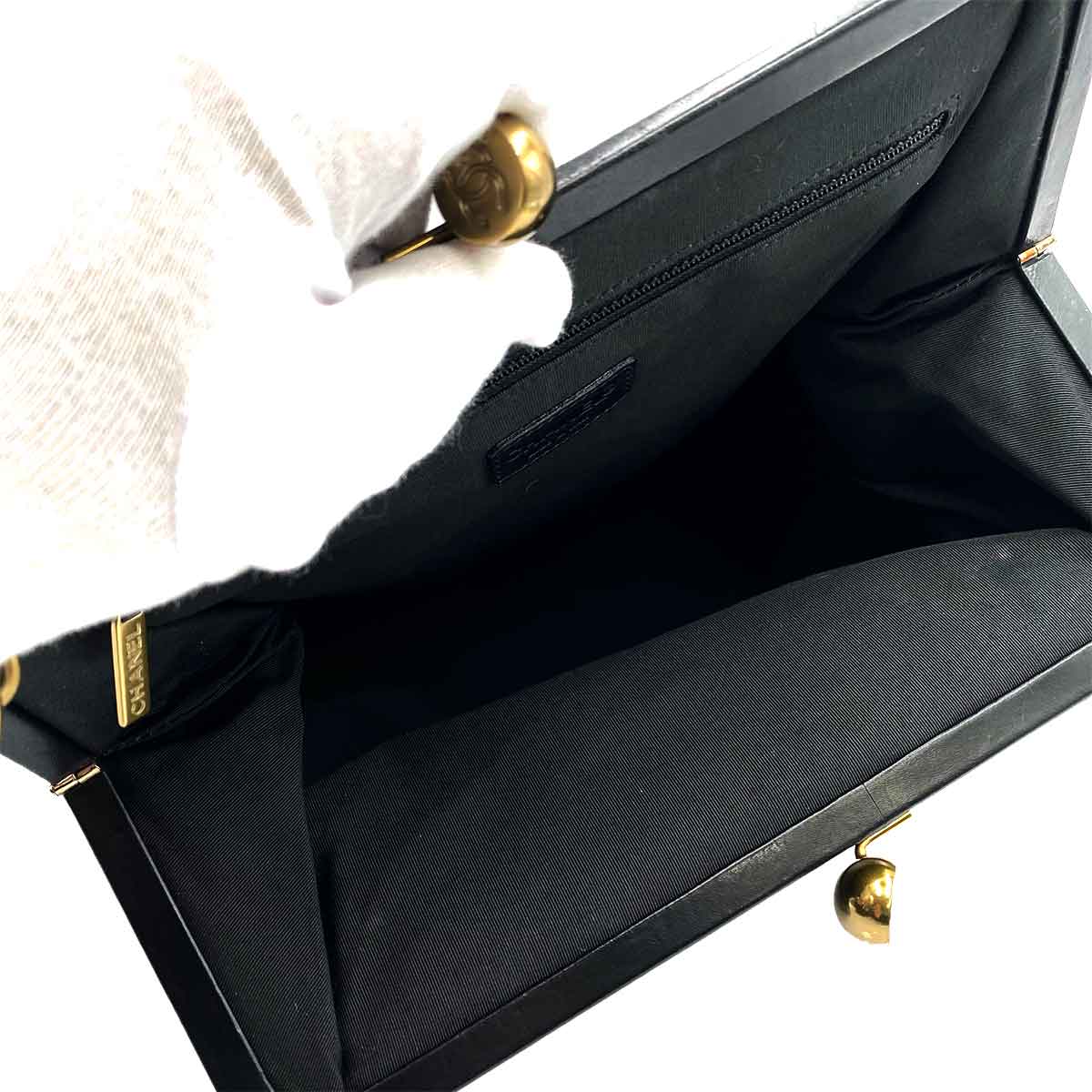 Chanel CHANEL VINTAGE POUCH CHAIN SHOULDER BAG BLACK LAMB SKIN 90231272