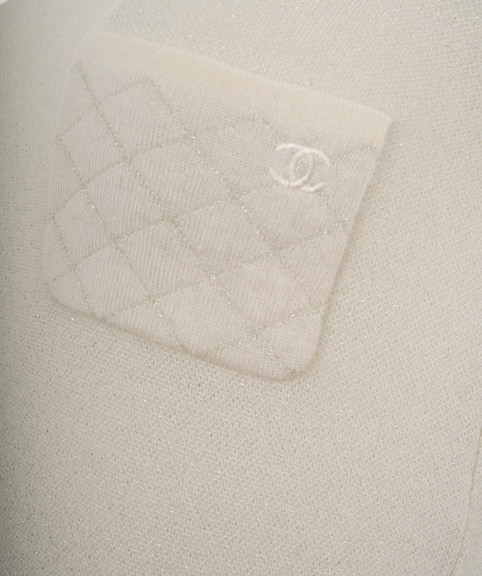 Chanel Chanel 06A Pocket Cashmere Top Cream ASL8239